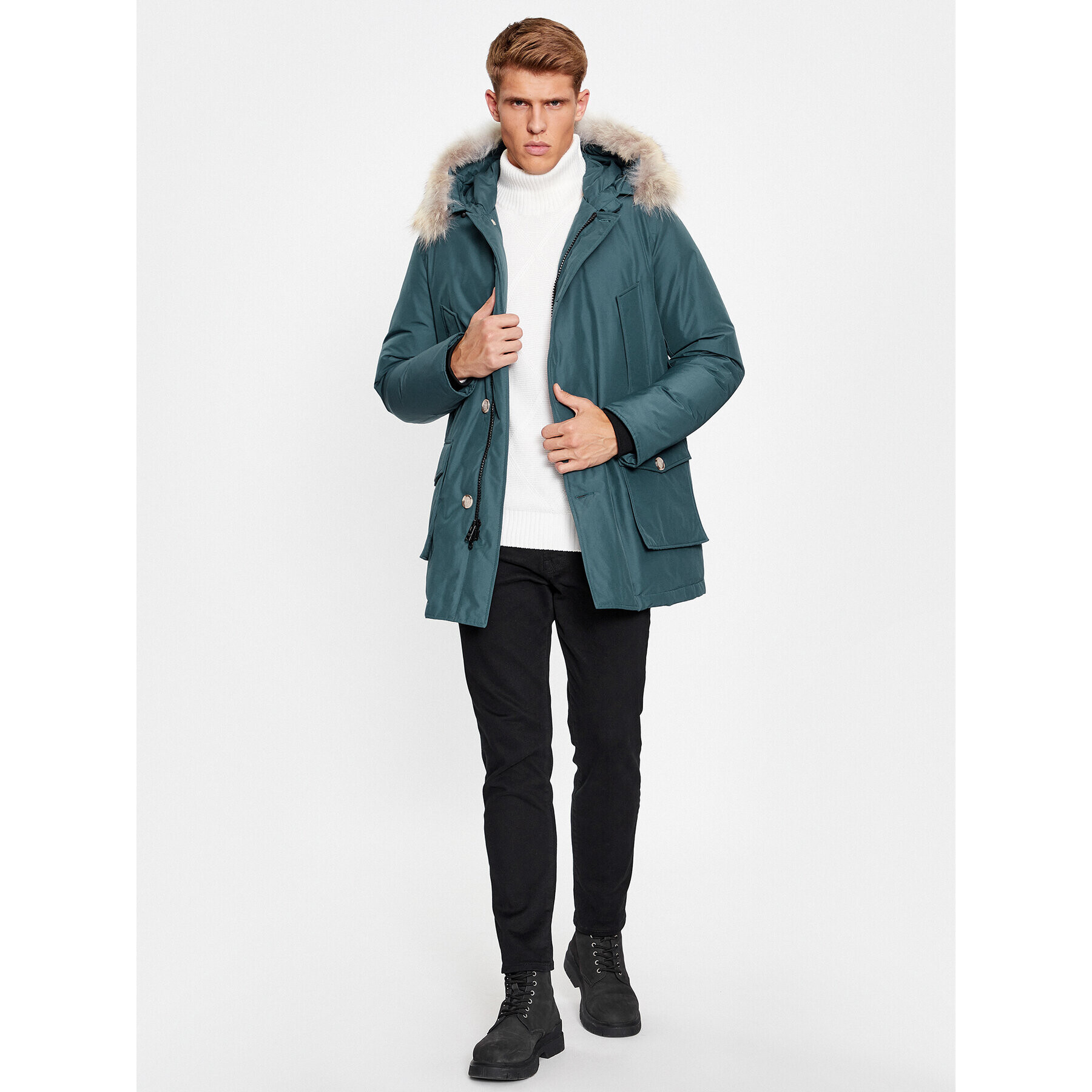 Woolrich Зимно яке Arctic CFWOOU0482MRUT0001 Син Regular Fit - Pepit.bg