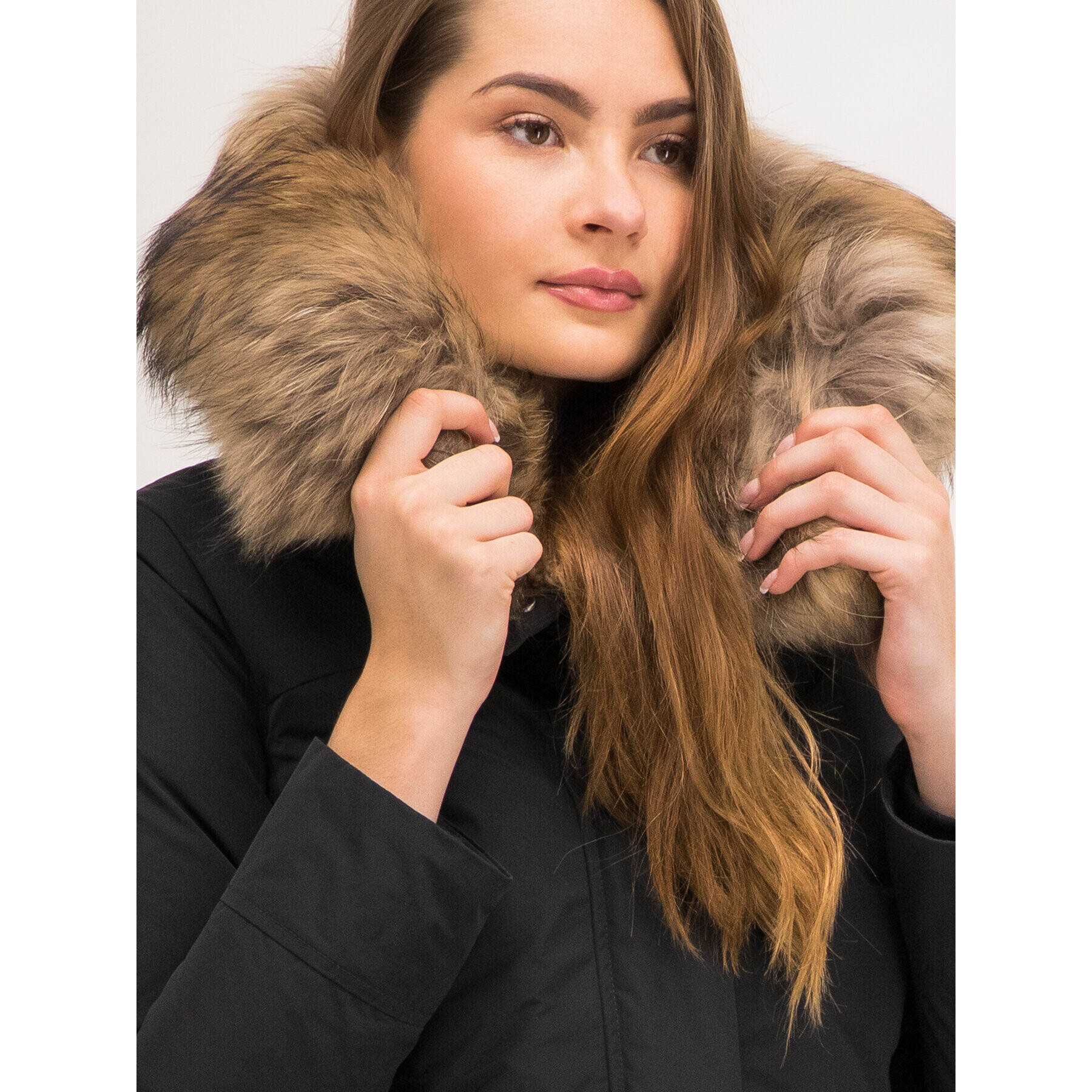 Woolrich Зимно яке Luxury Boulder WWCPS2815 UT0573 Черен Regular Fit - Pepit.bg