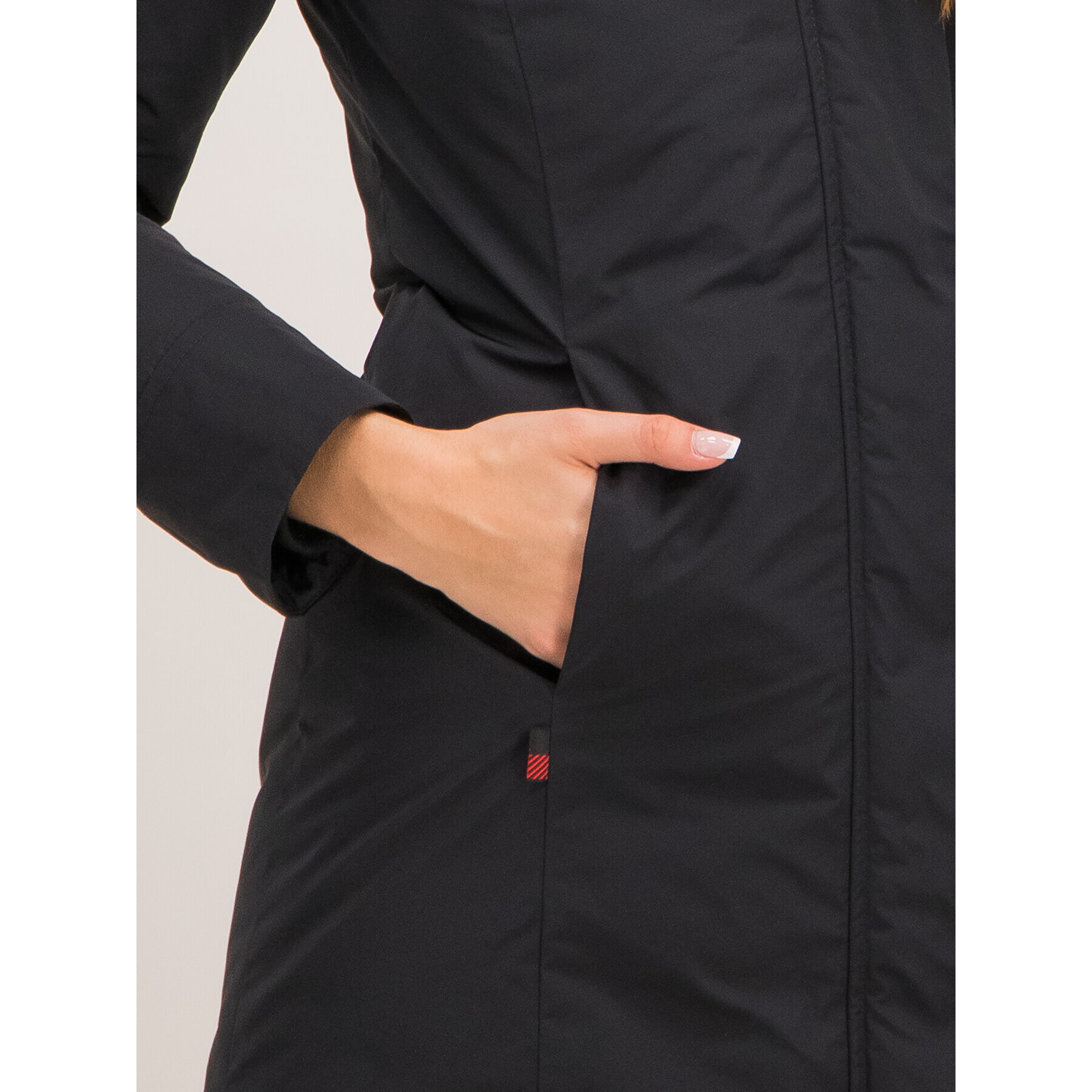 Woolrich Зимно яке Luxury Boulder WWCPS2815 UT0573 Черен Regular Fit - Pepit.bg