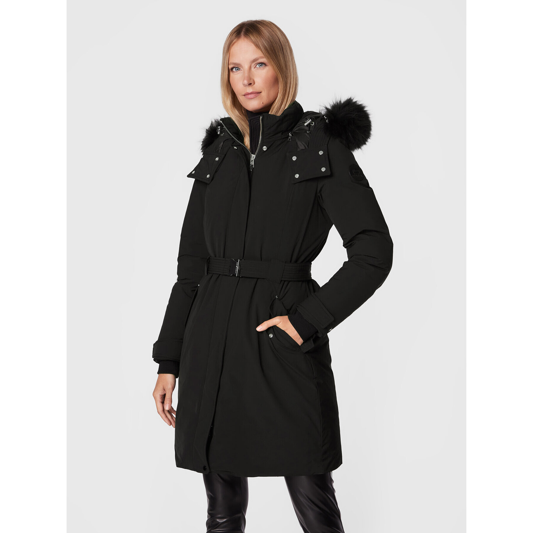 Woolrich Зимно яке Mahan CFWWOU0716FRUT3128 Черен Regular Fit - Pepit.bg