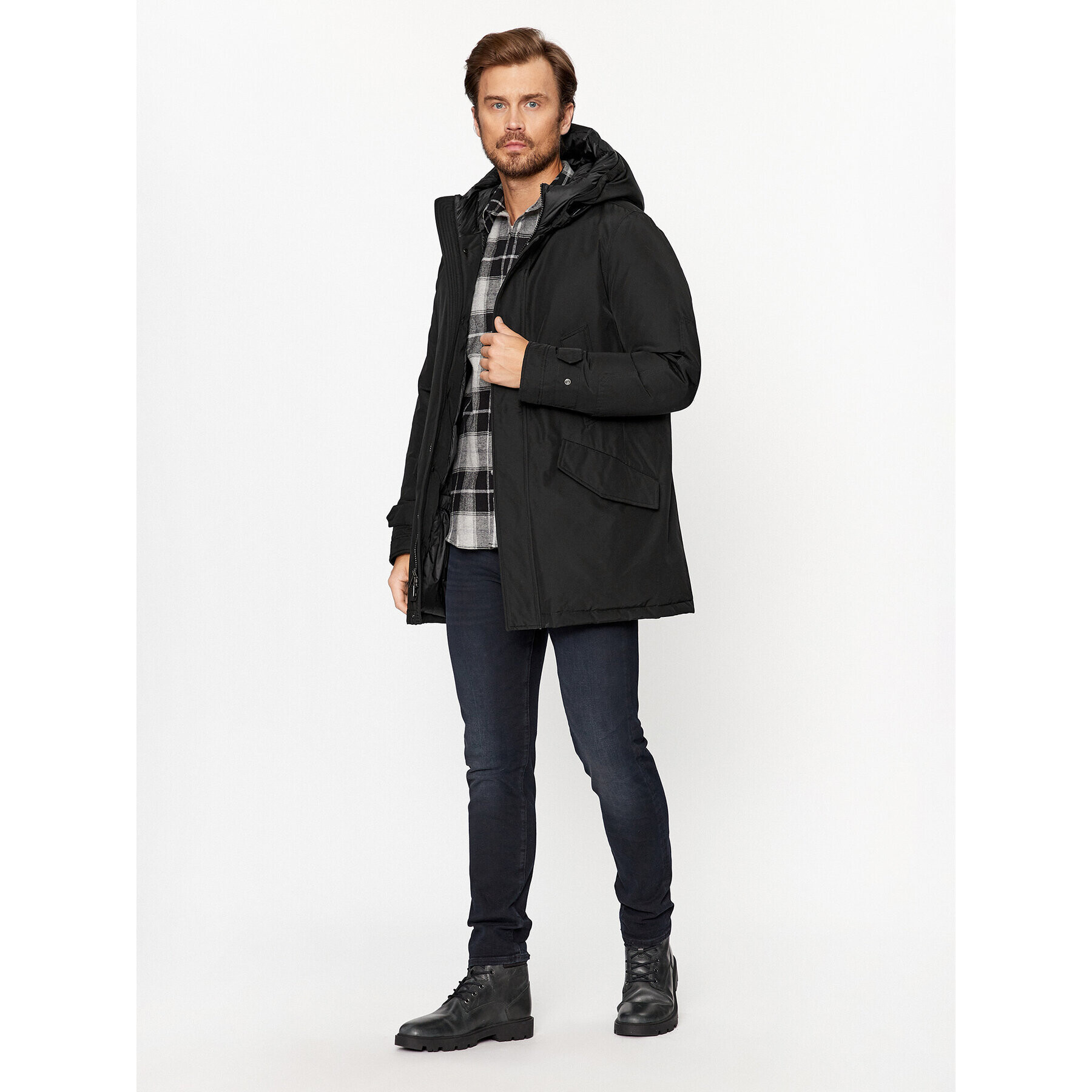 Woolrich Зимно яке Polar CFWOOU0487MRUT0001 Черен Regular Fit - Pepit.bg