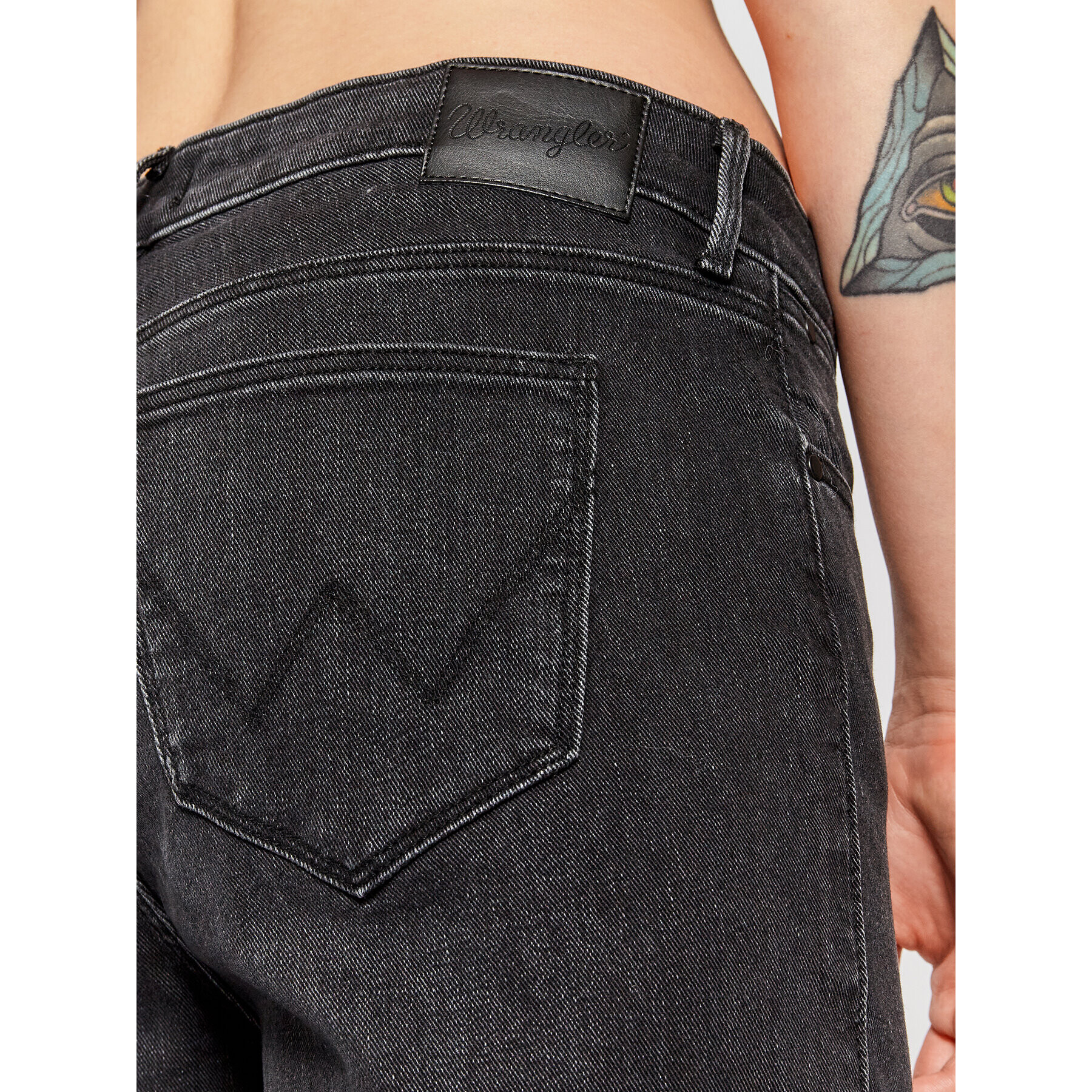 Wrangler Дънки Body Bespoke W28KZJ387 Черен Skinny Fit - Pepit.bg