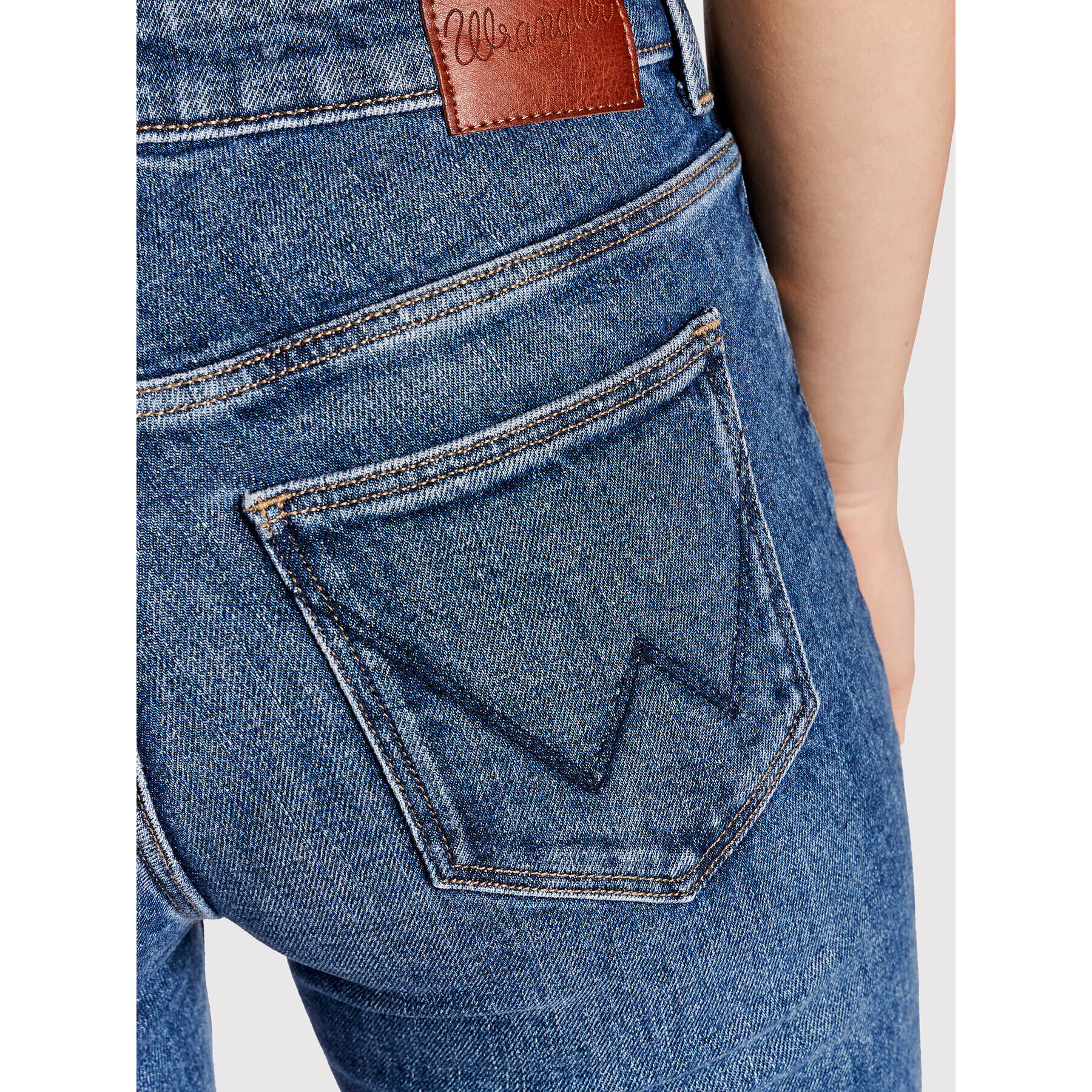 Wrangler Дънки Body Bespoke W28TJX386 Син Regular Fit - Pepit.bg