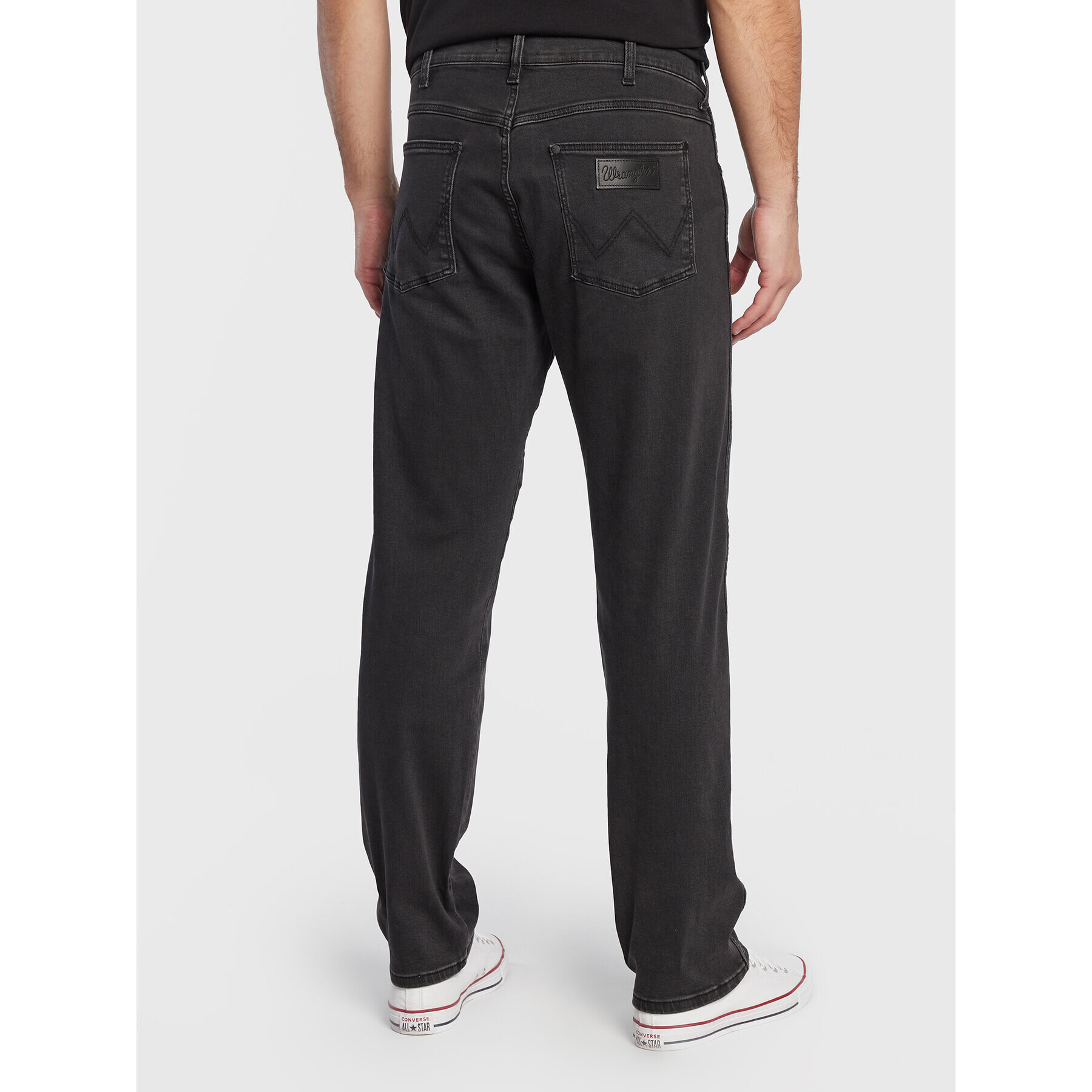 Wrangler Дънки Frontier 880 W16VHP363 112321744 Черен Relaxed Fit - Pepit.bg