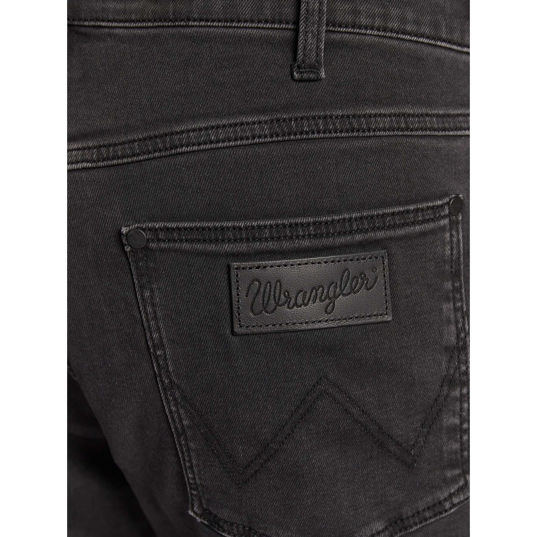 Wrangler Дънки Frontier 880 W16VHP363 112321744 Черен Relaxed Fit - Pepit.bg