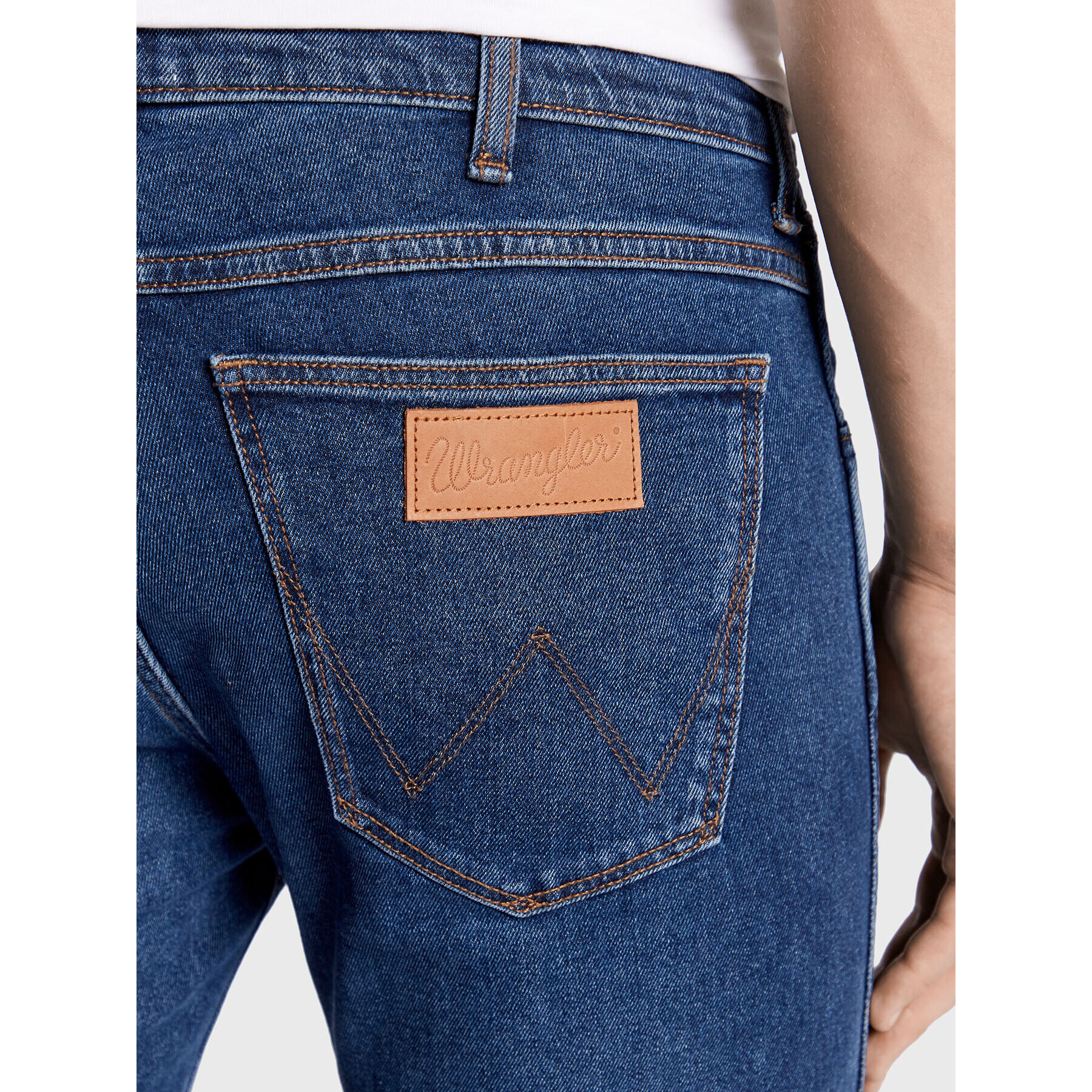 Wrangler Дънки Larston 812 W18S8423M 112321661 Син Slim Fit - Pepit.bg