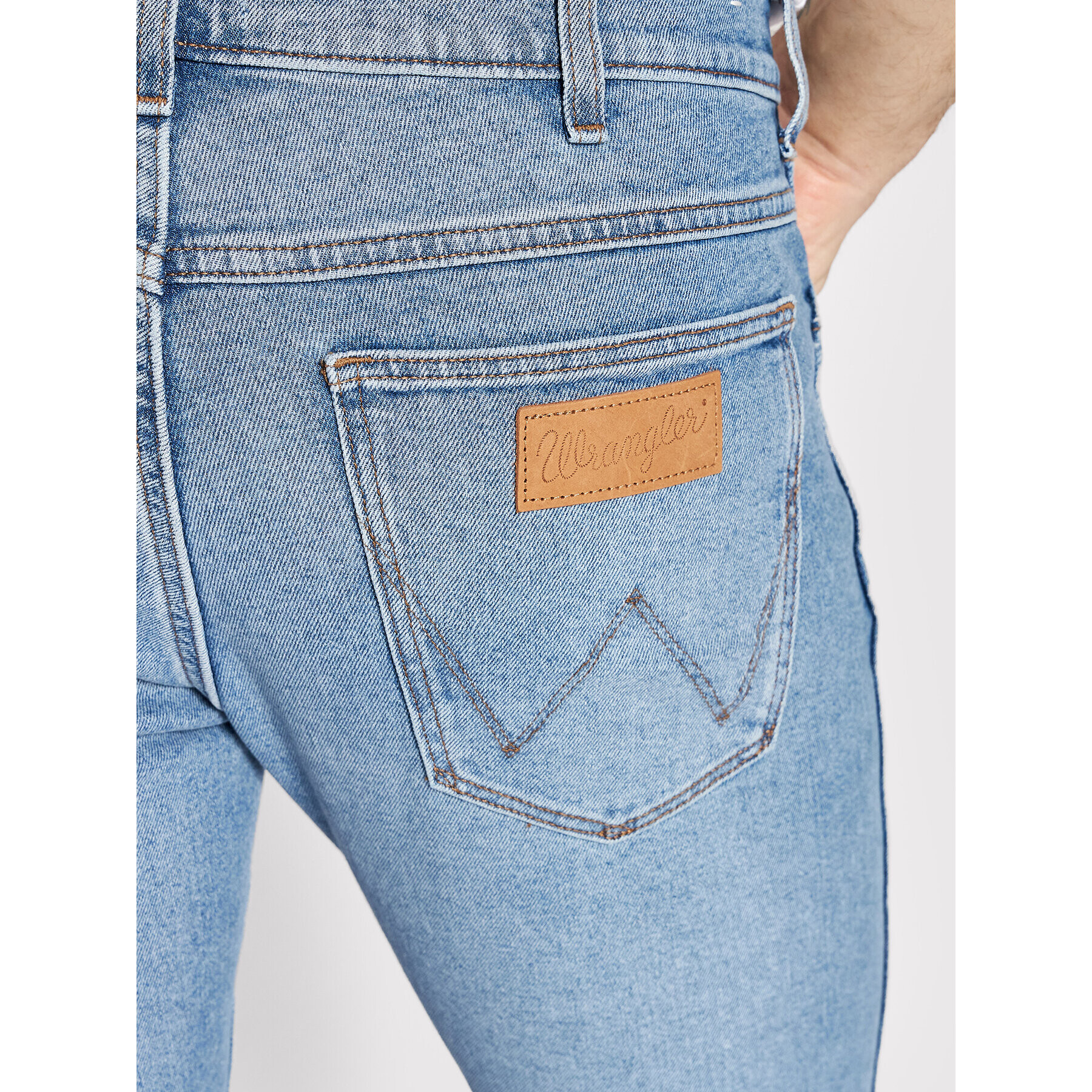 Wrangler Дънки Larston 812 W18SYL29R Син Slim Tapered Fit - Pepit.bg