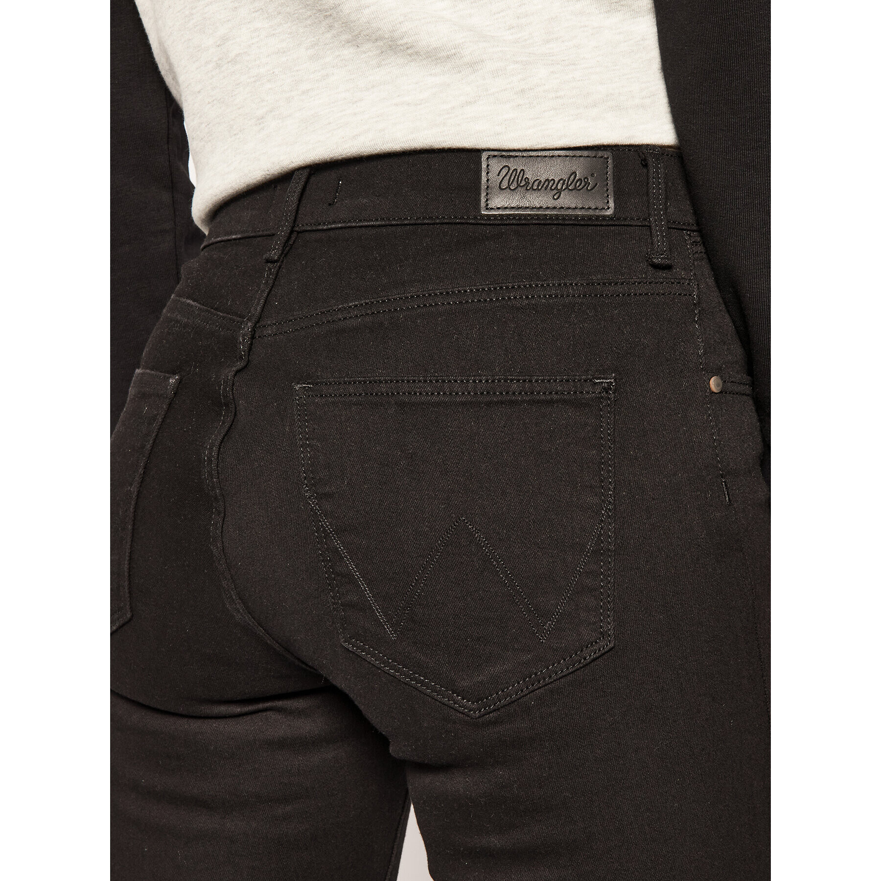 Wrangler Дънки Skinny Fit Body Bespoke W27HLX023 Черен Skinny Fit - Pepit.bg