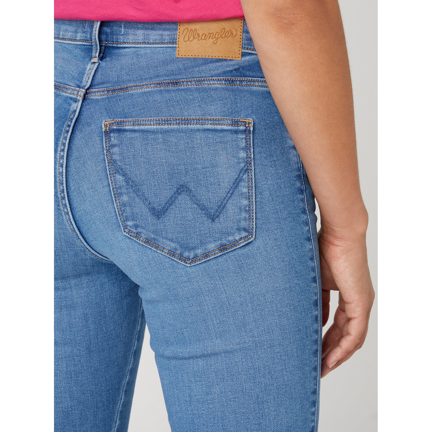 Wrangler Дънки Slim 610 W26LCY37M 112332355 Син Slim Fit - Pepit.bg