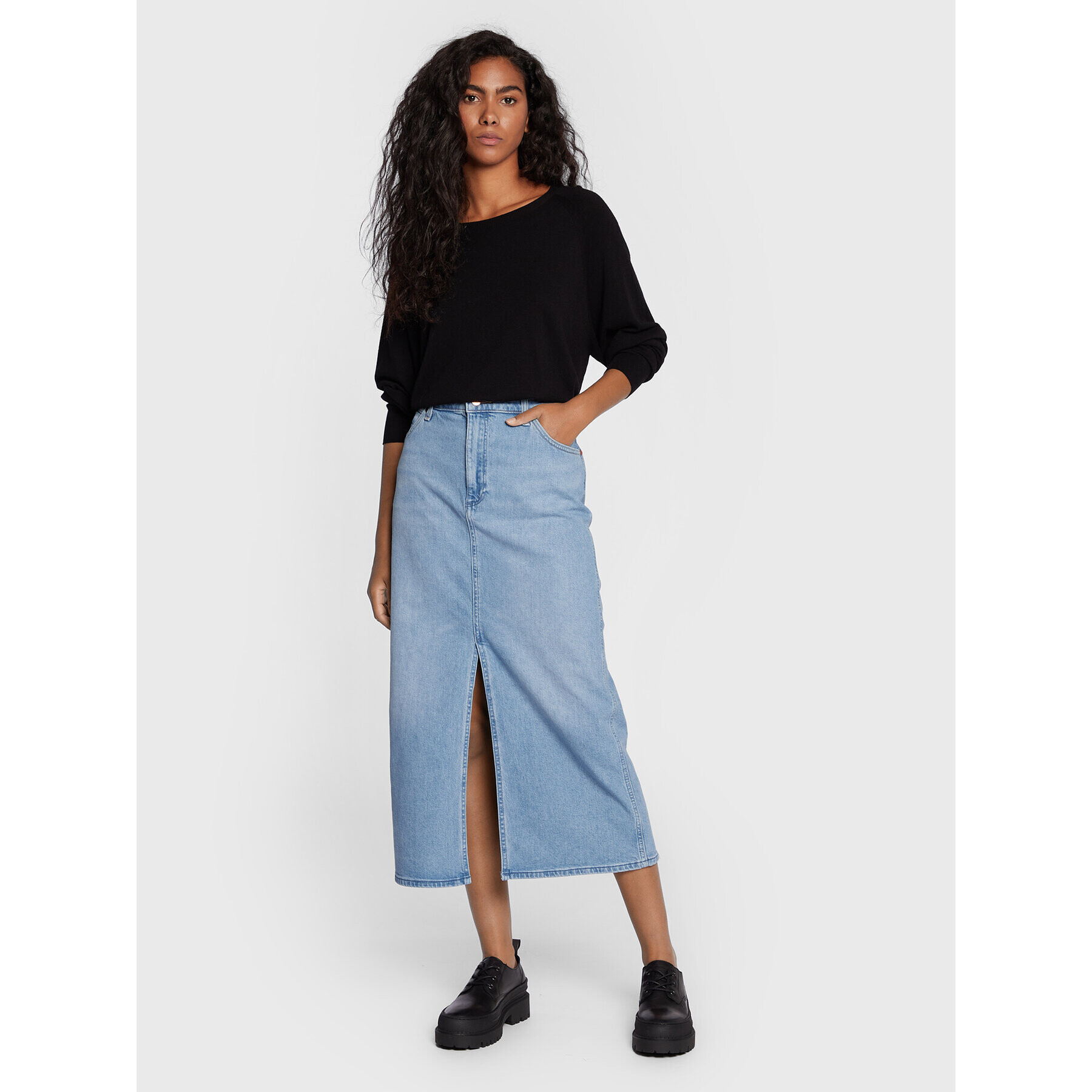 Wrangler Дънкова пола Rhea W24L58Z19 Син Mom Fit - Pepit.bg