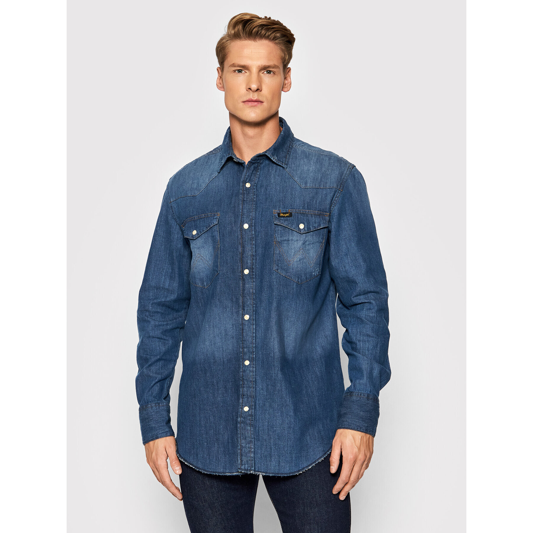 Wrangler дънкова риза Workshirt W5D1AK725 Син Regular Fit - Pepit.bg