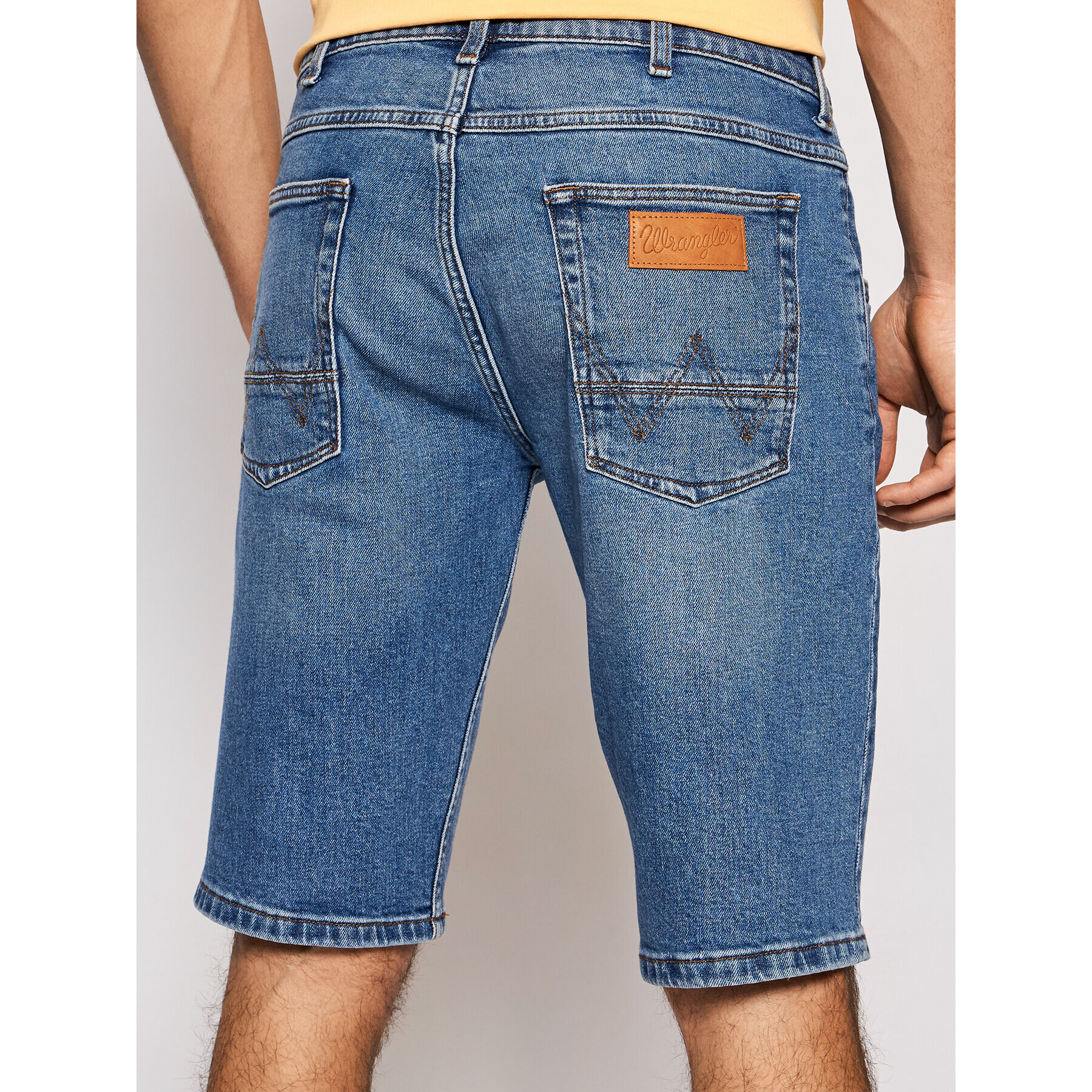 Wrangler Дънкови шорти Colton W15VJX87V Син Regular Fit - Pepit.bg