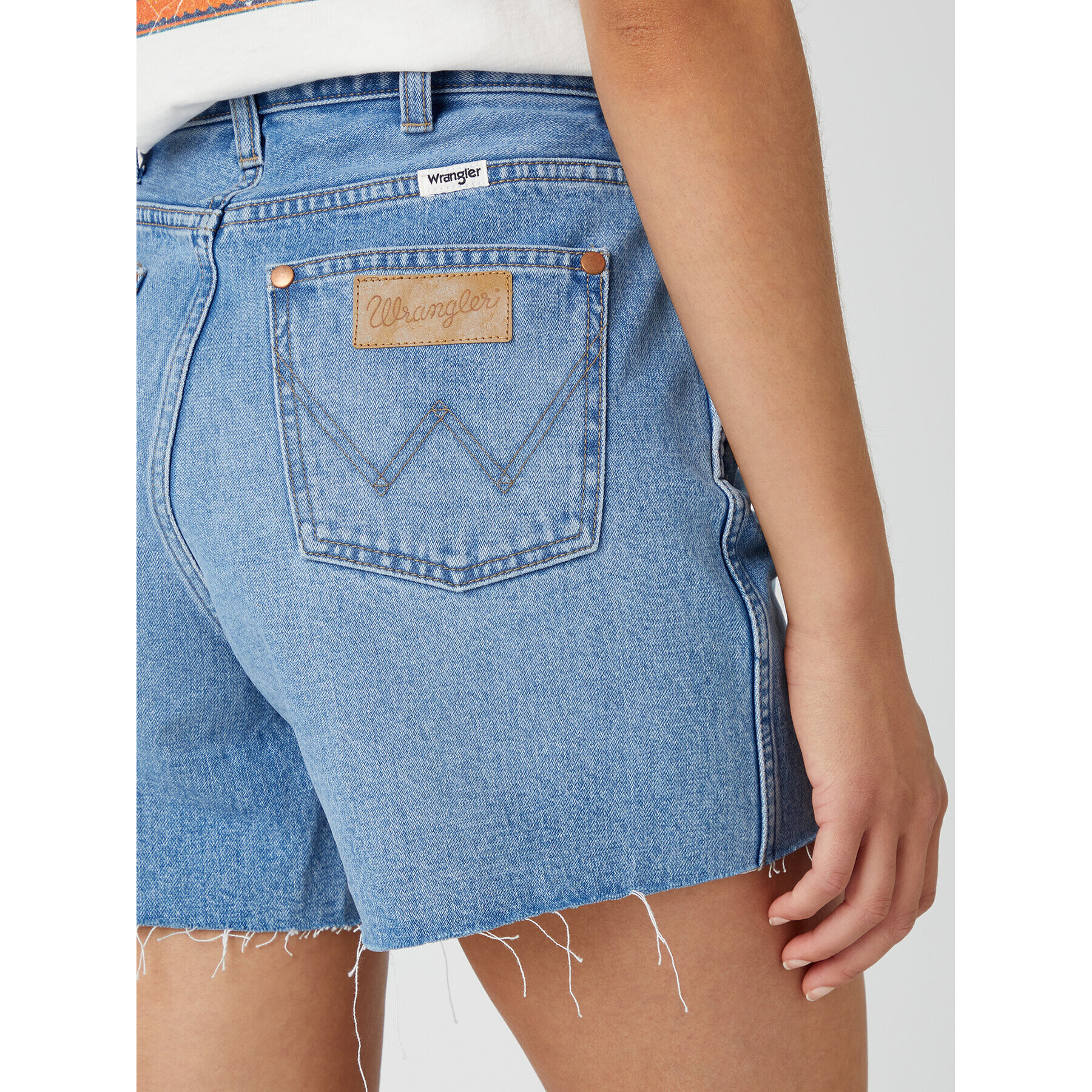 Wrangler Дънкови шорти Donna W25H73191 112332278 Син Regular Fit - Pepit.bg