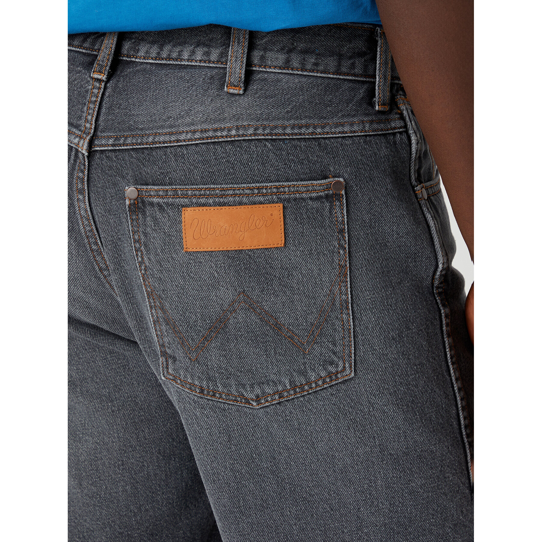 Wrangler Дънкови шорти Frontier W16WEBY99 112331099 Сив Relaxed Fit - Pepit.bg