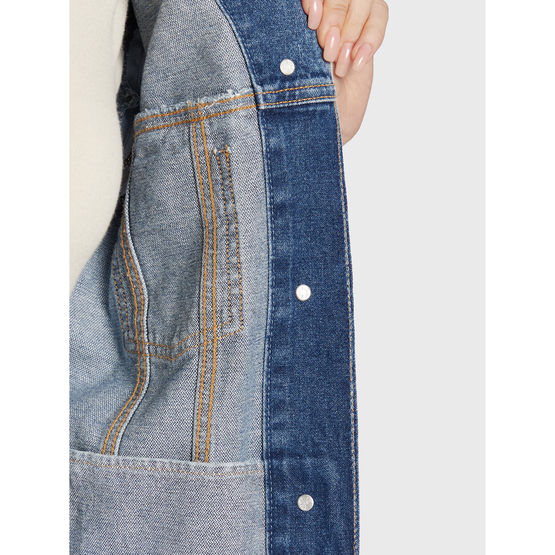 Wrangler Дънково яке Cher W40396X17 Син Regular Fit - Pepit.bg