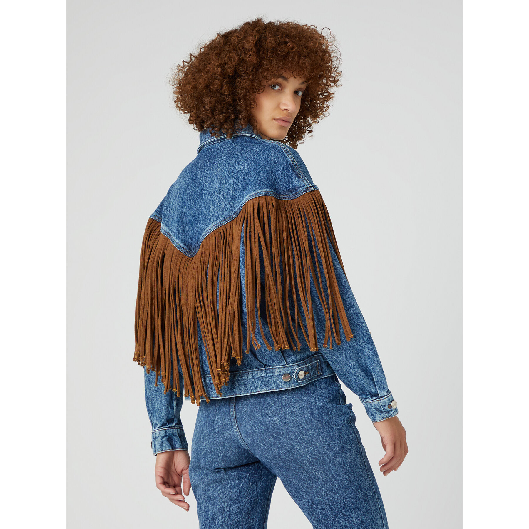 Wrangler Дънково яке Cowboy Fringe W4FA96M27 112327084 Син Regular Fit - Pepit.bg