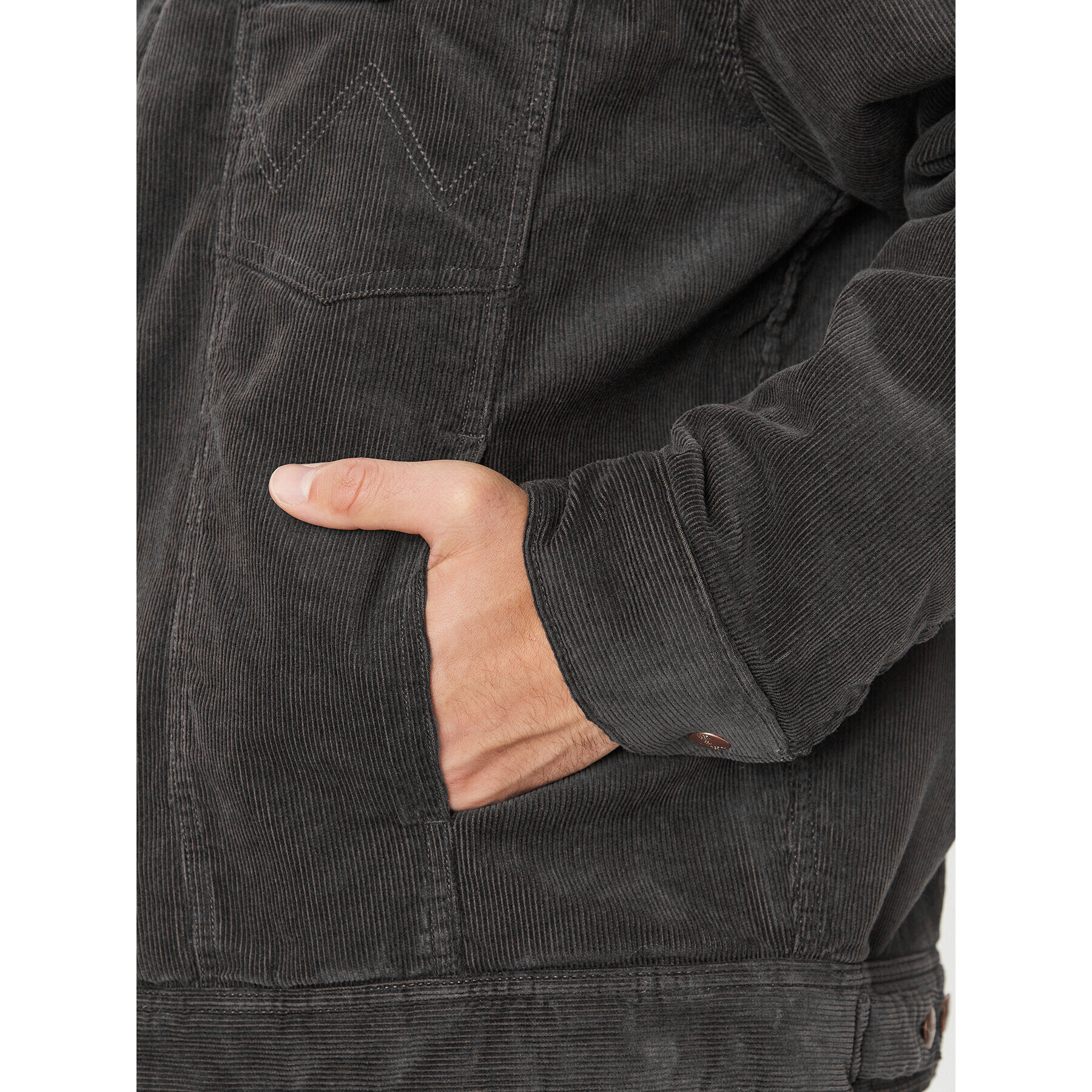 Wrangler Преходно яке Anti Fit 112341244 Черен Regular Fit - Pepit.bg