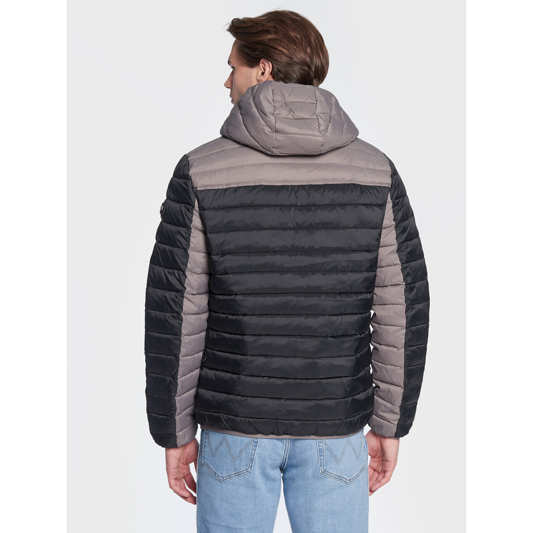 Wrangler Пухено яке W4B1WA100 112319309 Черен Regular Fit - Pepit.bg