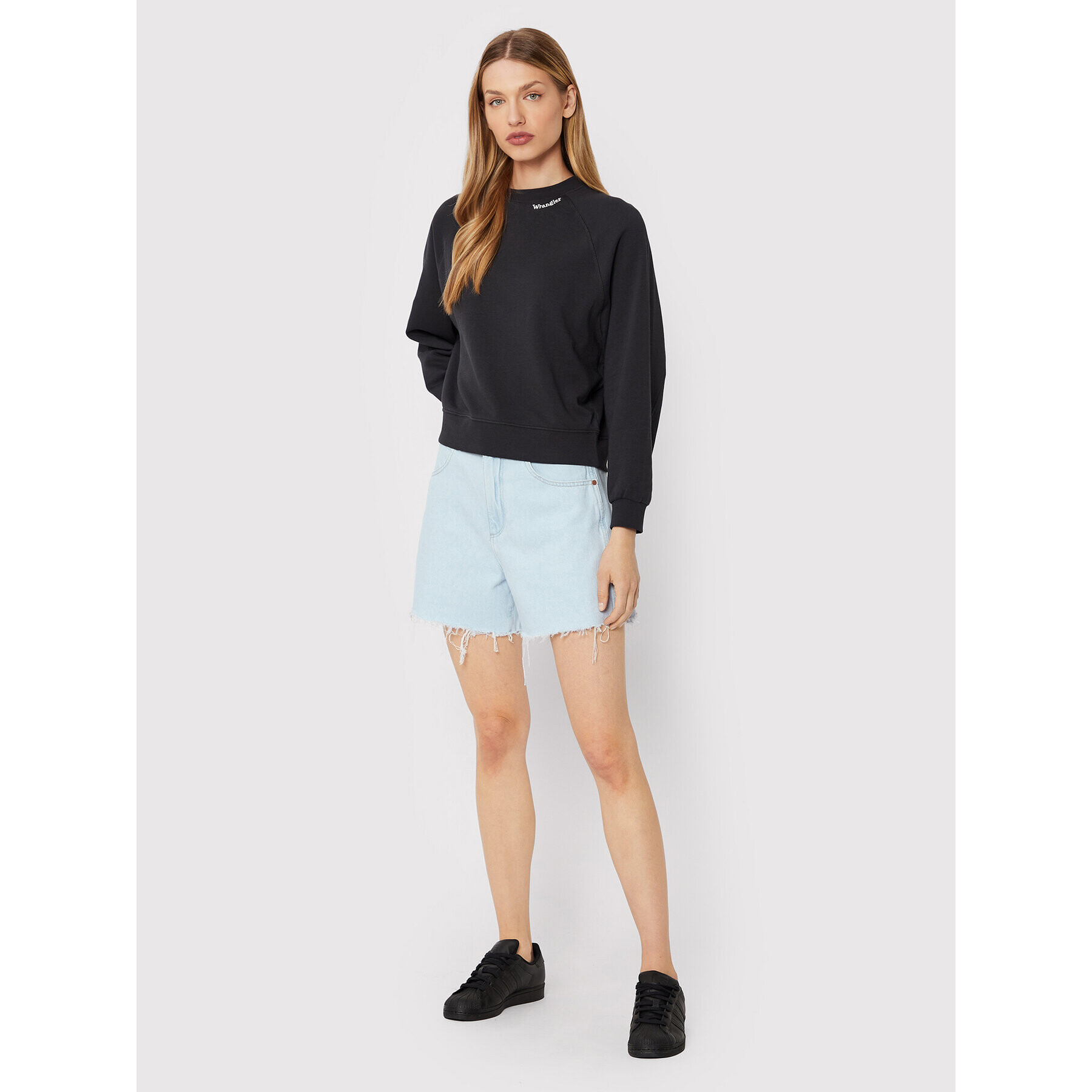 Wrangler Суитшърт Retro Raglan 112323704 Черен Regular Fit - Pepit.bg
