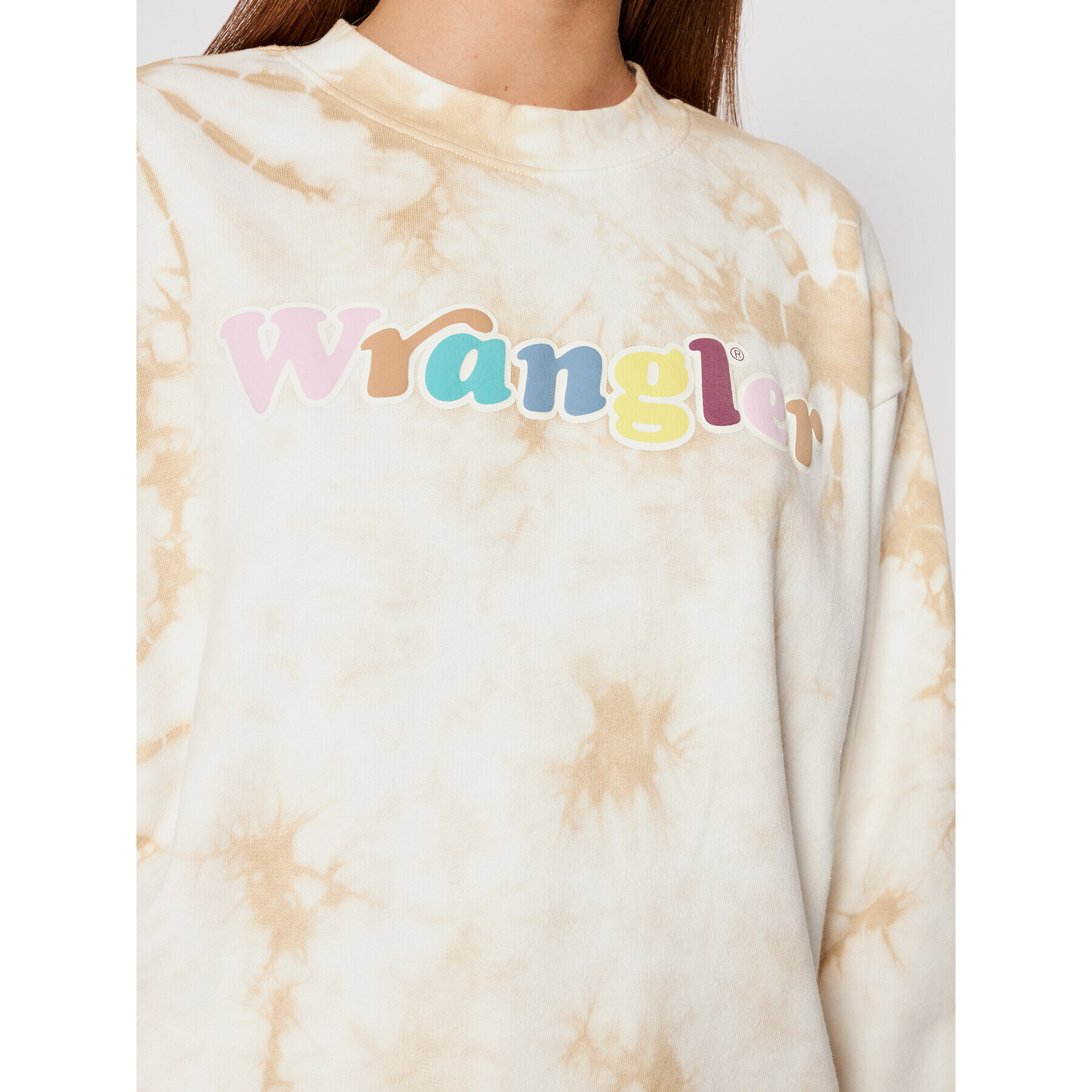 Wrangler Суитшърт Retro W6N0HA Кафяв Regular Fit - Pepit.bg