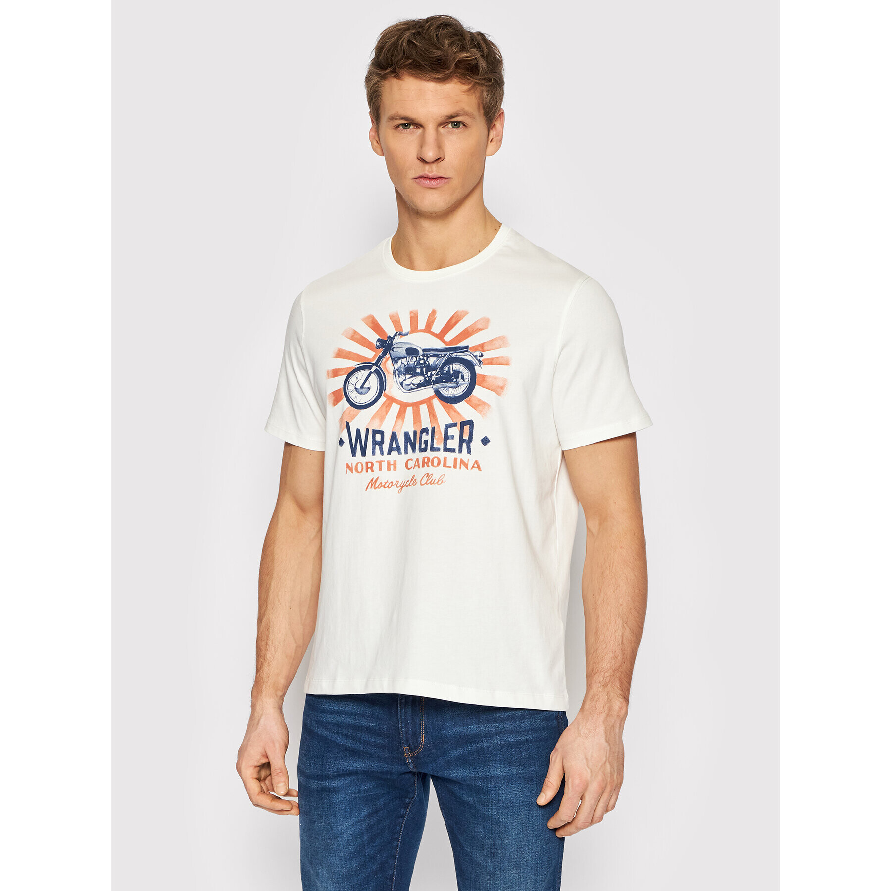 Wrangler Тишърт Americana W7J0GFX1Y Бял Regular Fit - Pepit.bg