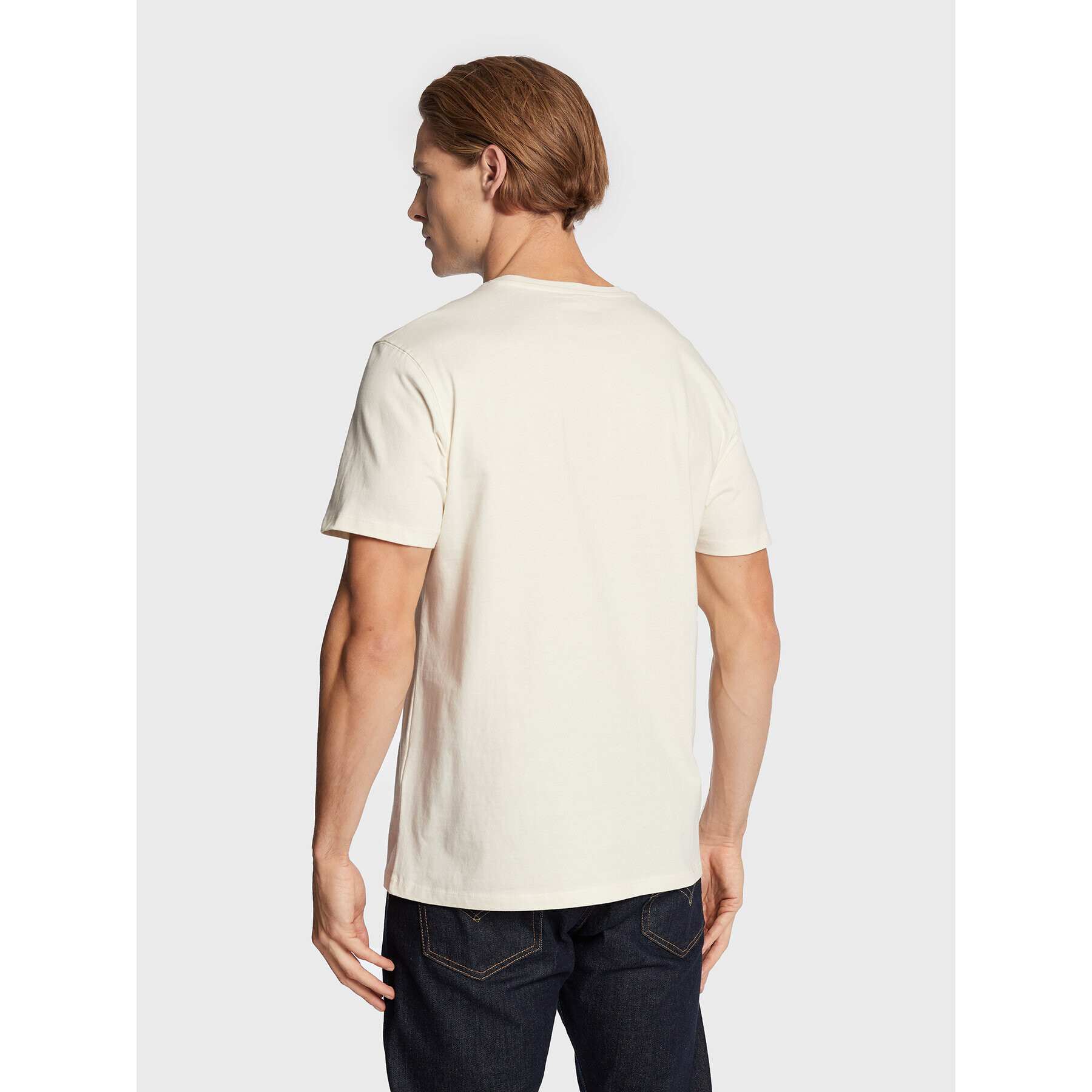 Wrangler Тишърт LEON BRIDGES W7ACEEC11 112328263 Екрю Regular Fit - Pepit.bg