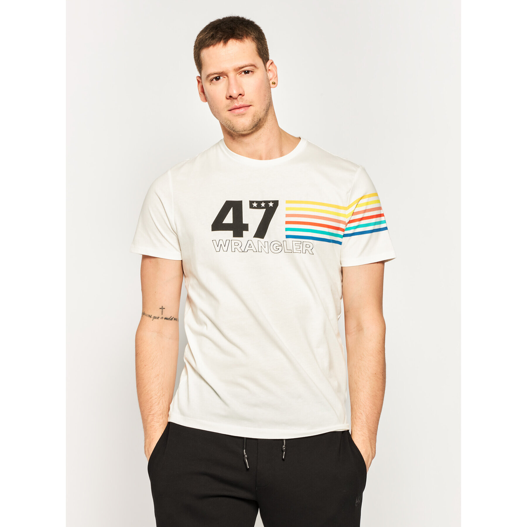 Wrangler Тишърт Rainbow W7F1FK737 Бял Regular Fit - Pepit.bg