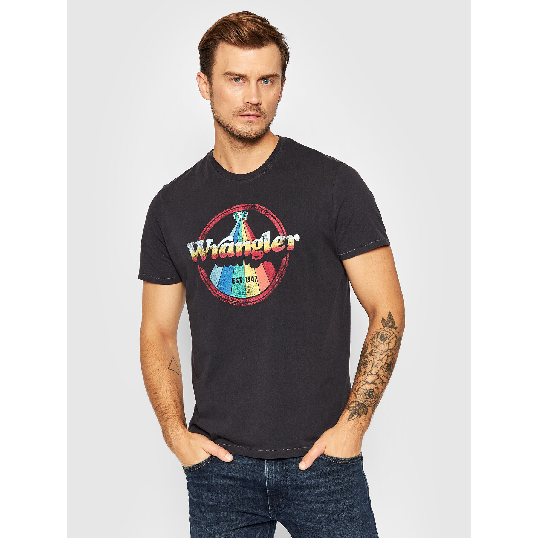 Wrangler Тишърт Rainbow W7J9D3100 Черен Regular Fit - Pepit.bg