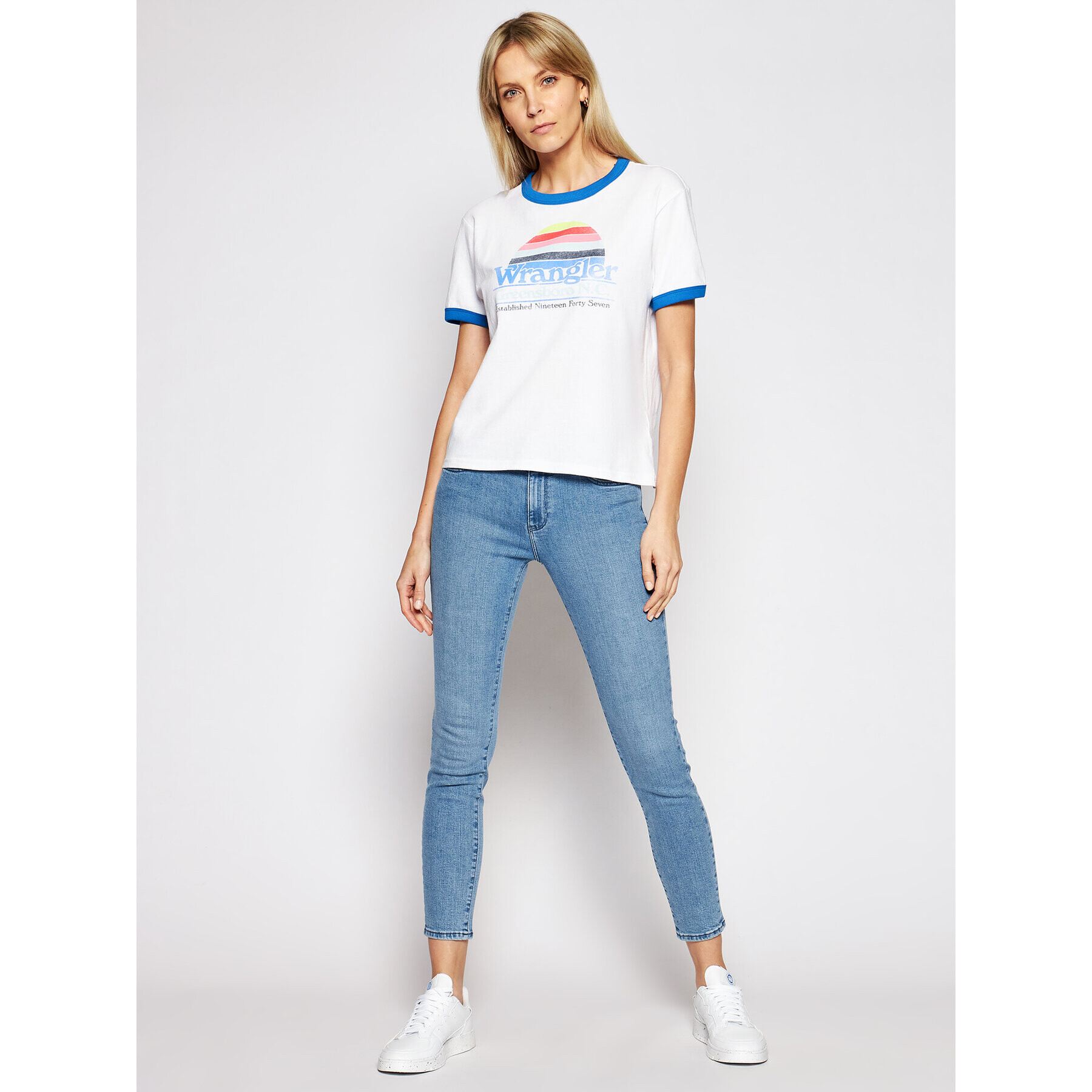 Wrangler Тишърт Ringer W7S0DR989 Бял Relaxed Fit - Pepit.bg