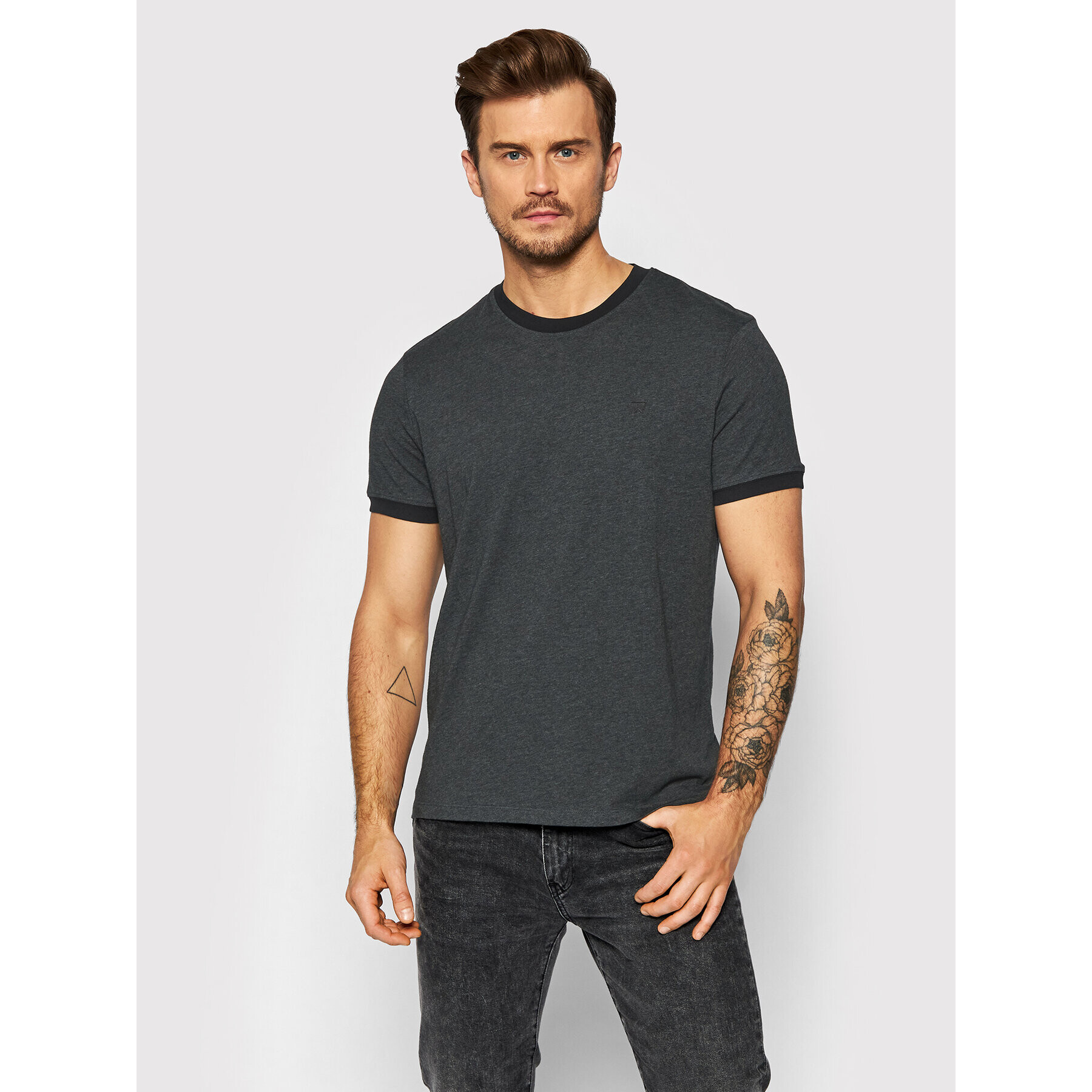 Wrangler Тишърт Sign Off W7L0D3Z02 Сив Regular Fit - Pepit.bg