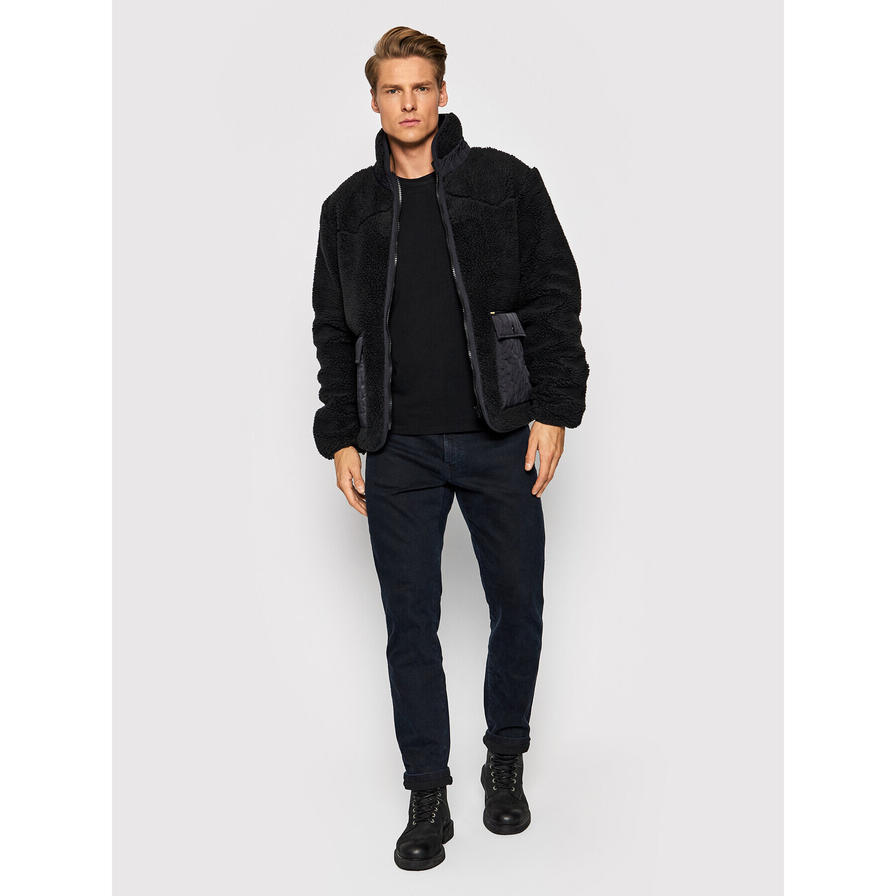 Wrangler Зимно яке Western Liner W4F4YA100 Черен Regular Fit - Pepit.bg