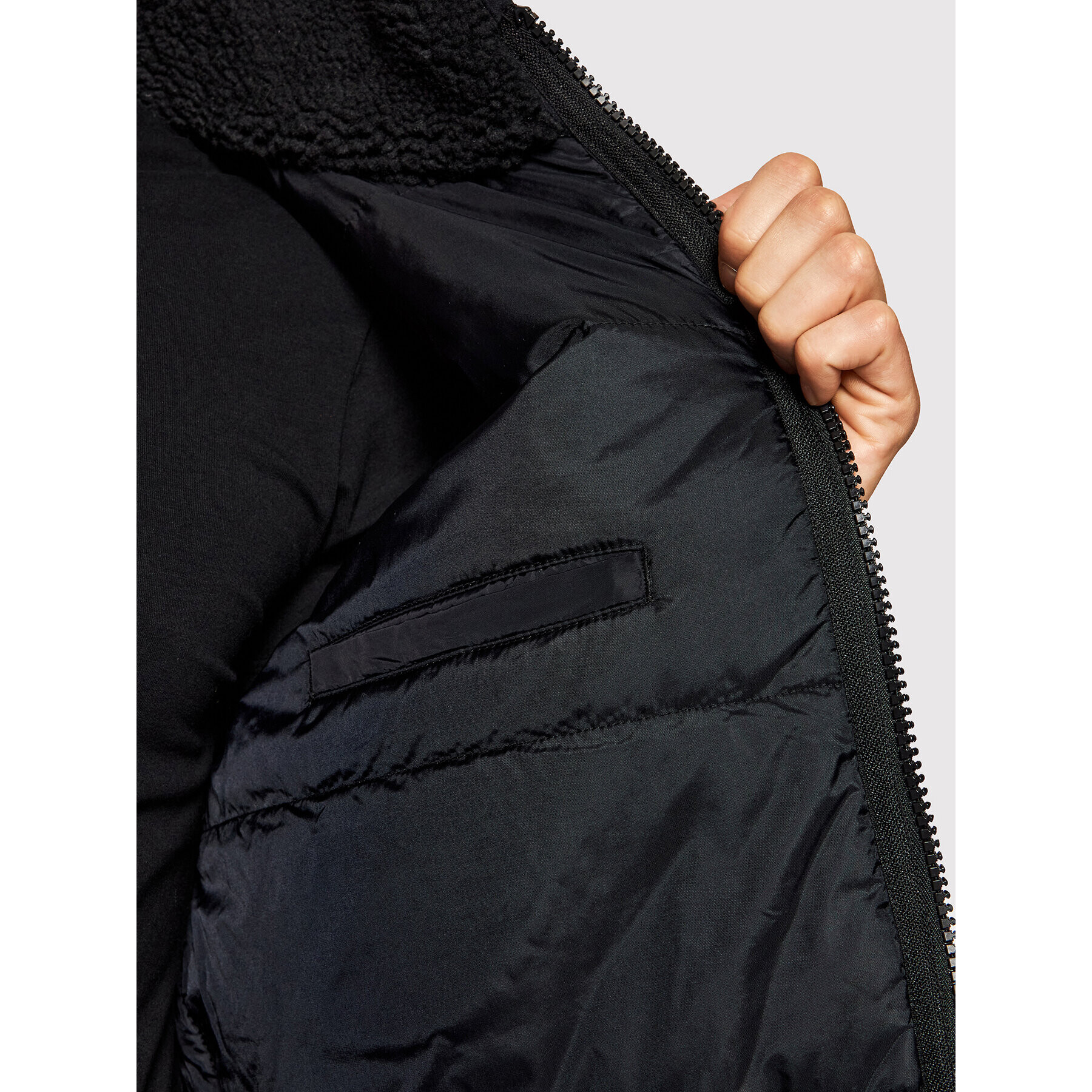 Wrangler Зимно яке Western Liner W4F4YA100 Черен Regular Fit - Pepit.bg
