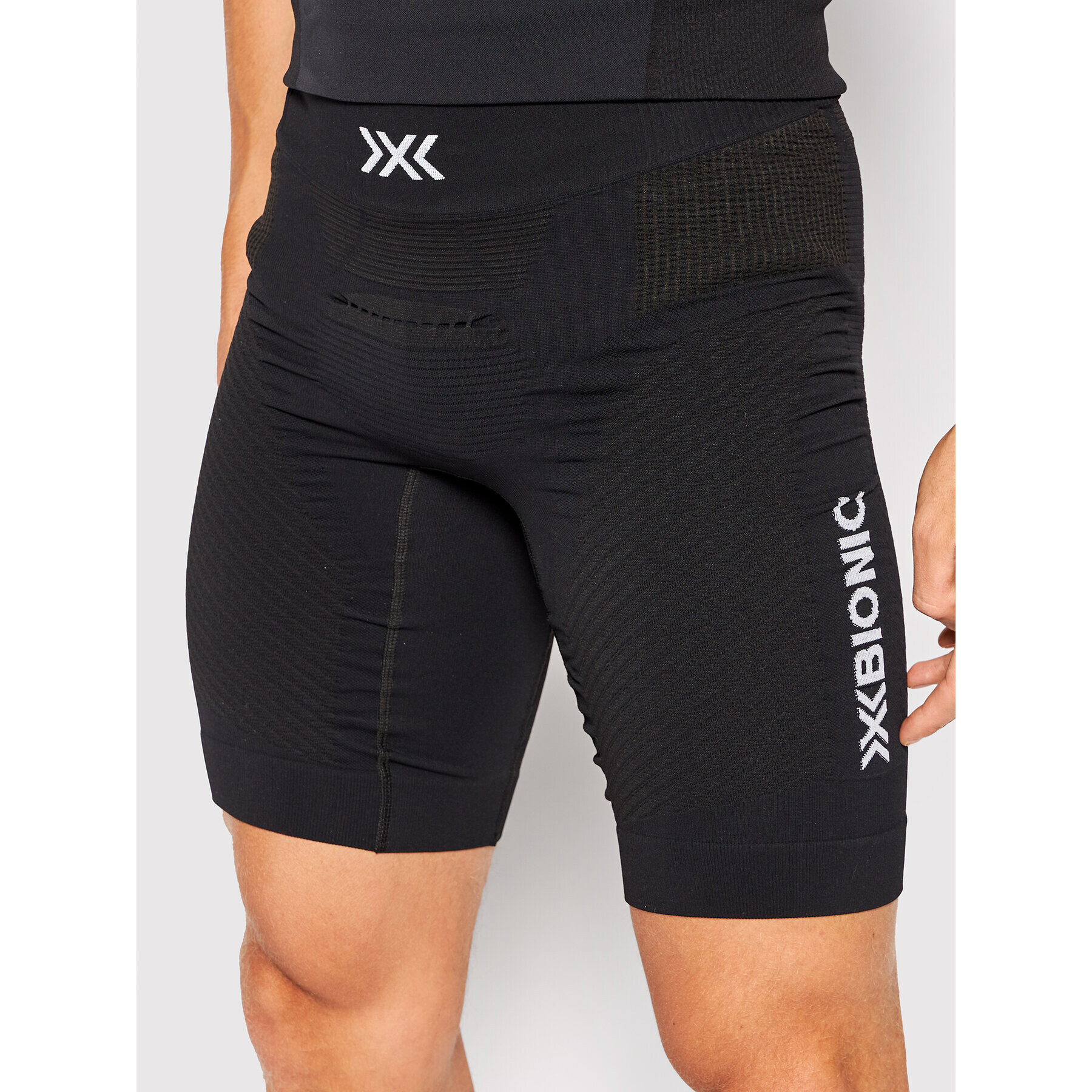 X-Bionic Спортни шорти Invent 4.0 RTR500S19M Черен Slim Fit - Pepit.bg