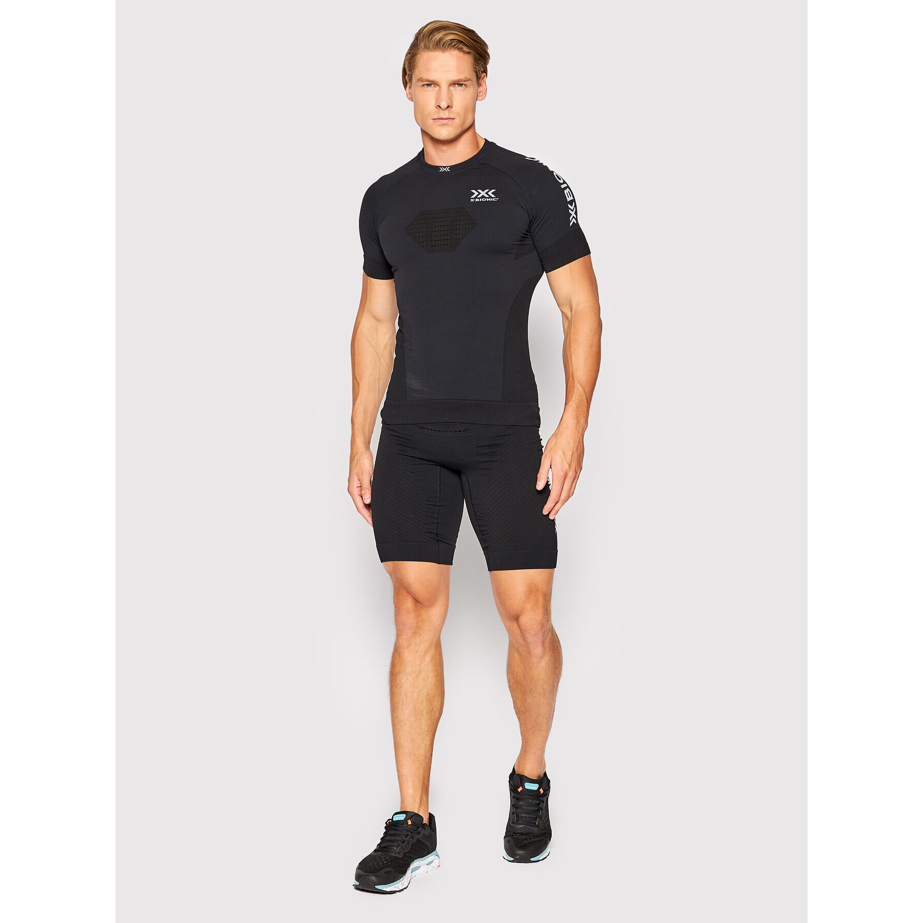 X-Bionic Спортни шорти Invent 4.0 RTR500S19M Черен Slim Fit - Pepit.bg