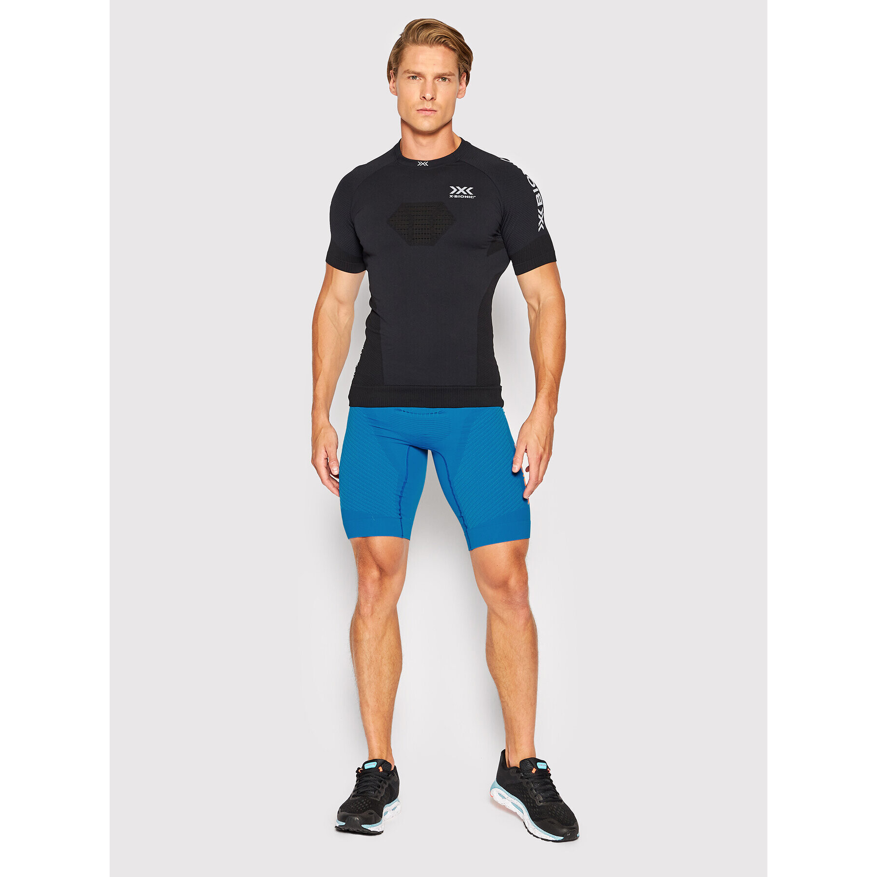 X-Bionic Спортни шорти Invent 4.0 RTR500S19M Син Slim Fit - Pepit.bg