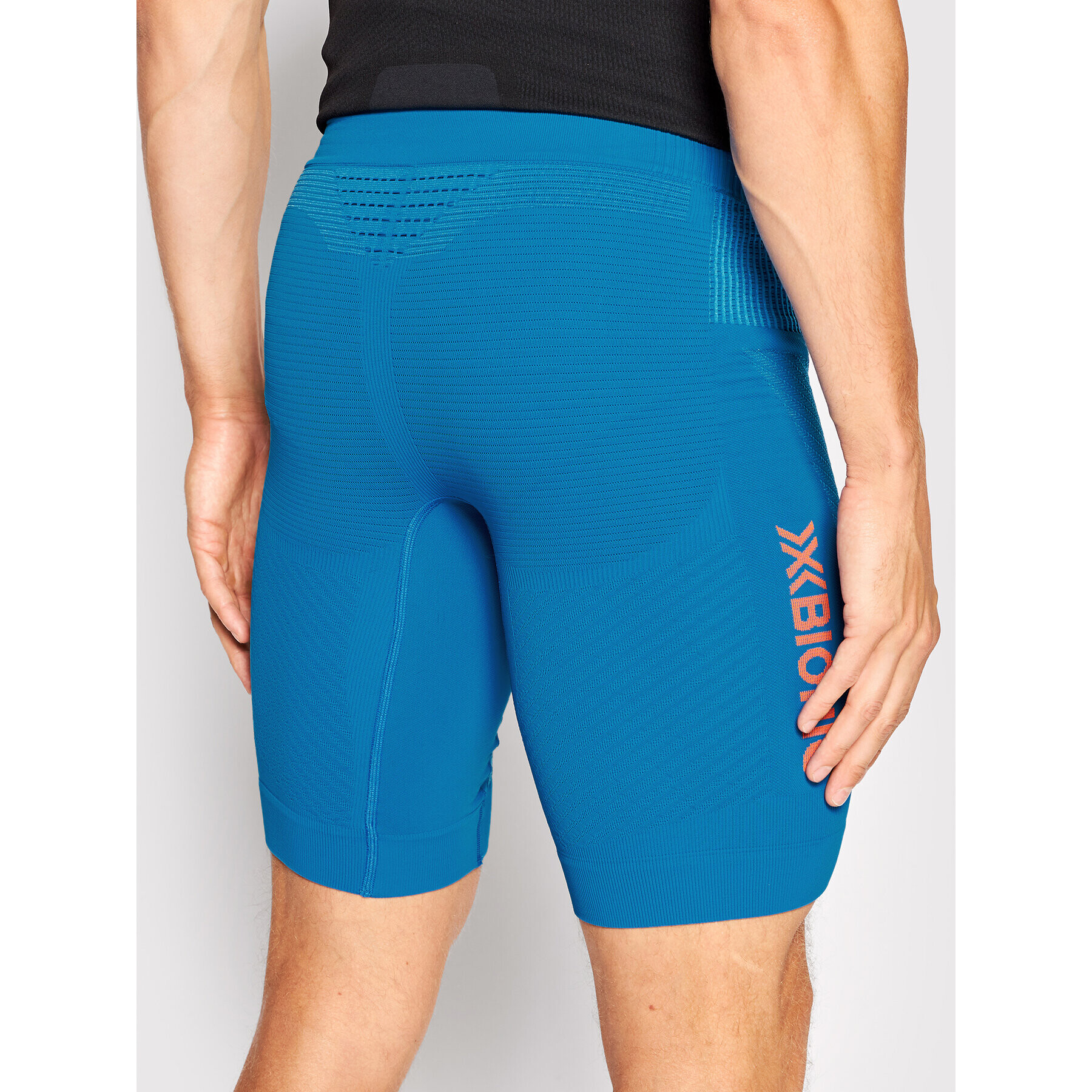 X-Bionic Спортни шорти Invent 4.0 RTR500S19M Син Slim Fit - Pepit.bg