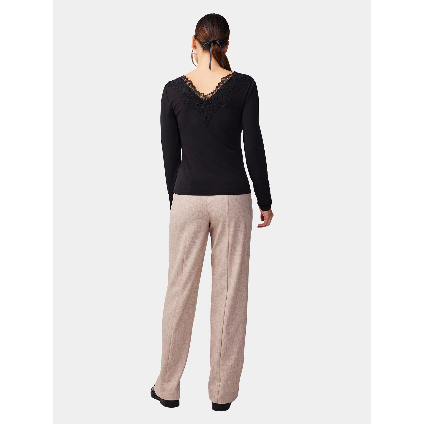 YAS Блуза Lori 26032834 Черен Regular Fit - Pepit.bg