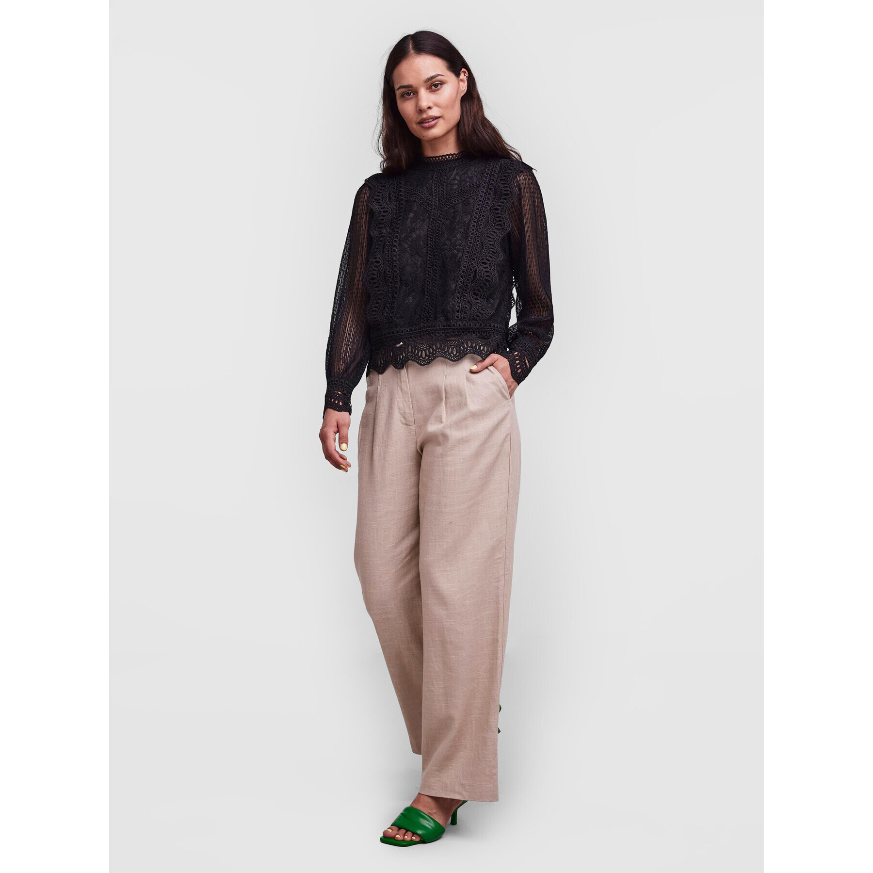 YAS Блуза Sophira 26021990 Черен Regular Fit - Pepit.bg
