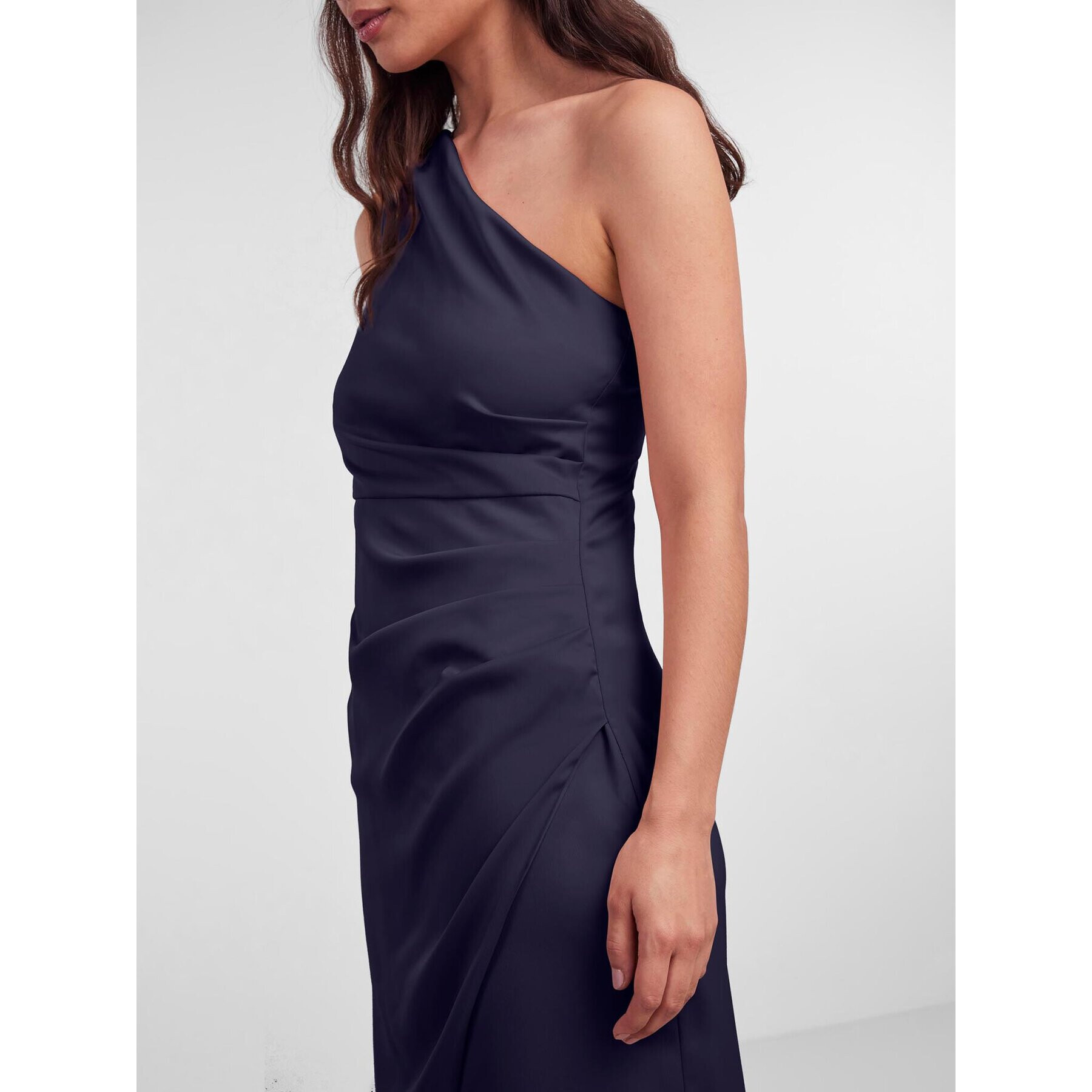 YAS Коктейлна рокля 26028889 Син Standard Fit - Pepit.bg