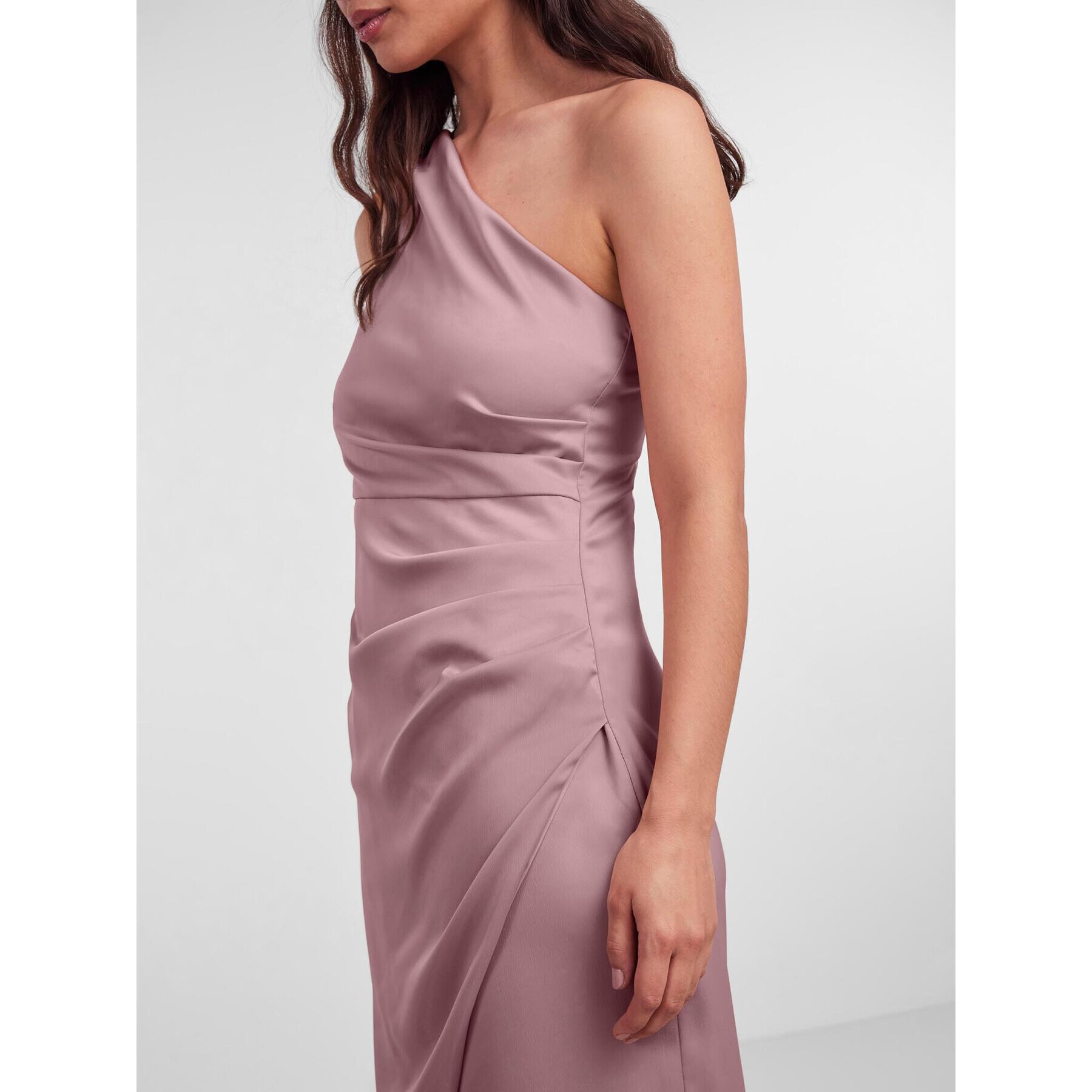 YAS Коктейлна рокля 26028889 Виолетов Standard Fit - Pepit.bg