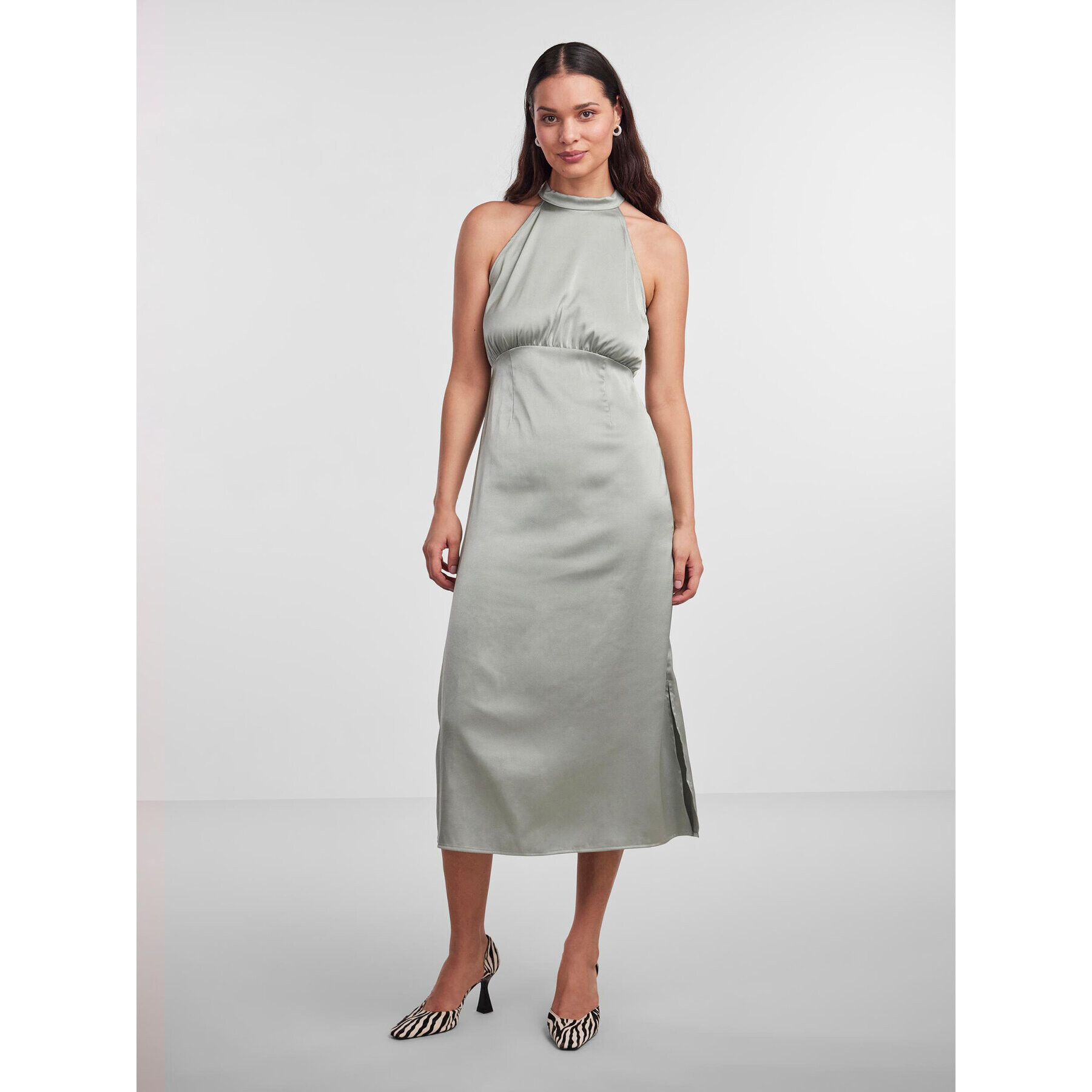 YAS Коктейлна рокля 26029760 Зелен Standard Fit - Pepit.bg