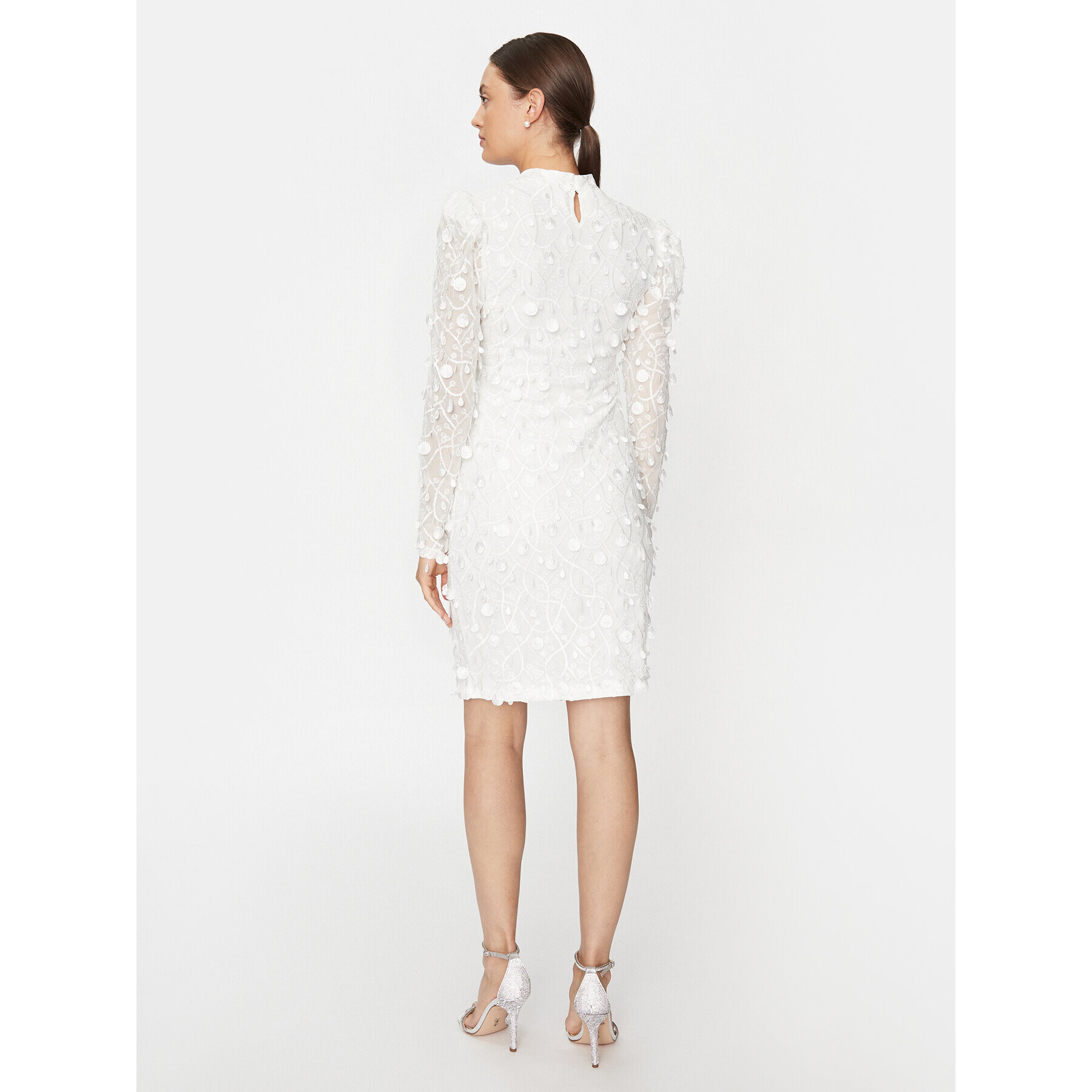 YAS Коктейлна рокля 26030914 Бял Slim Fit - Pepit.bg