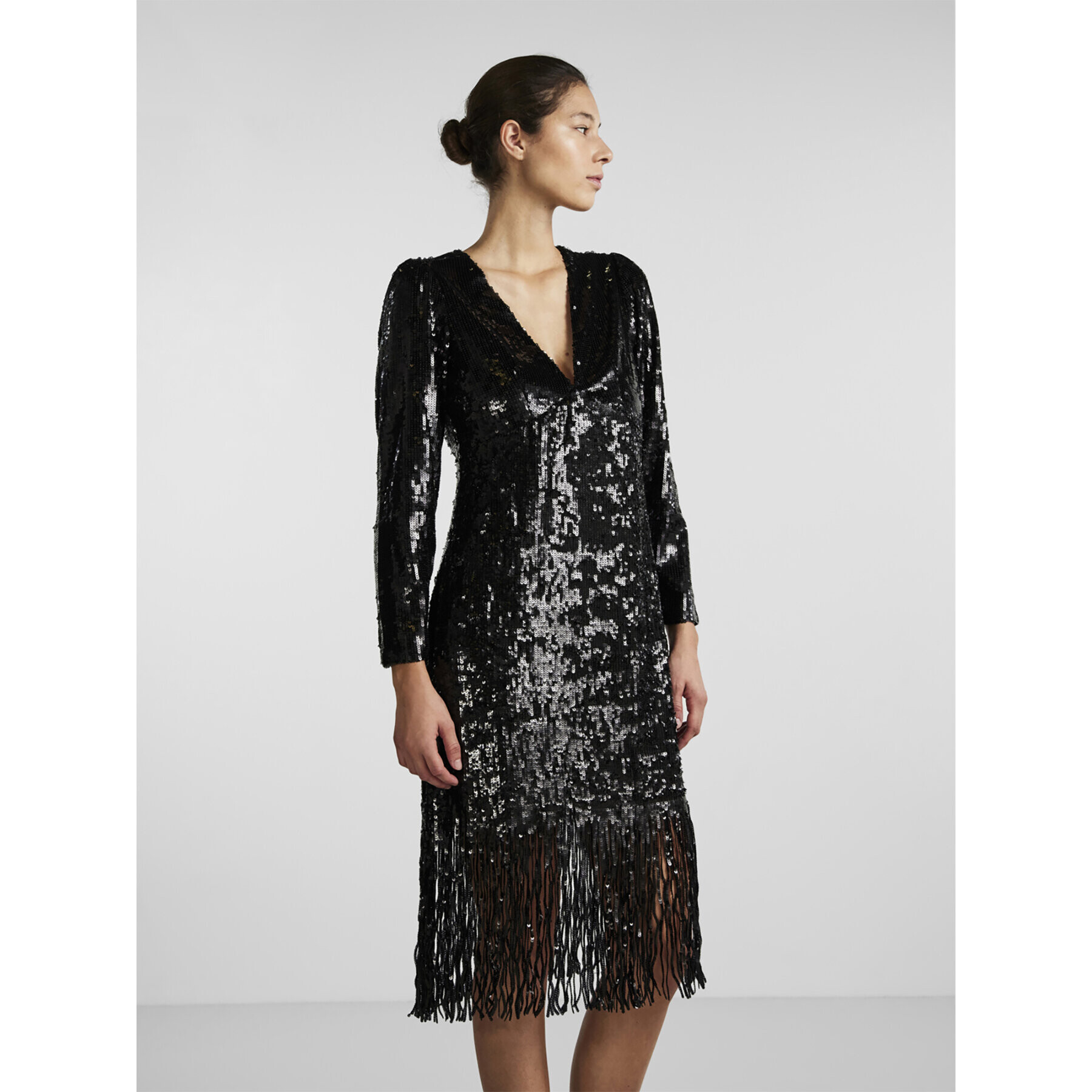 YAS Коктейлна рокля Flapper 26028197 Черен Slim Fit - Pepit.bg