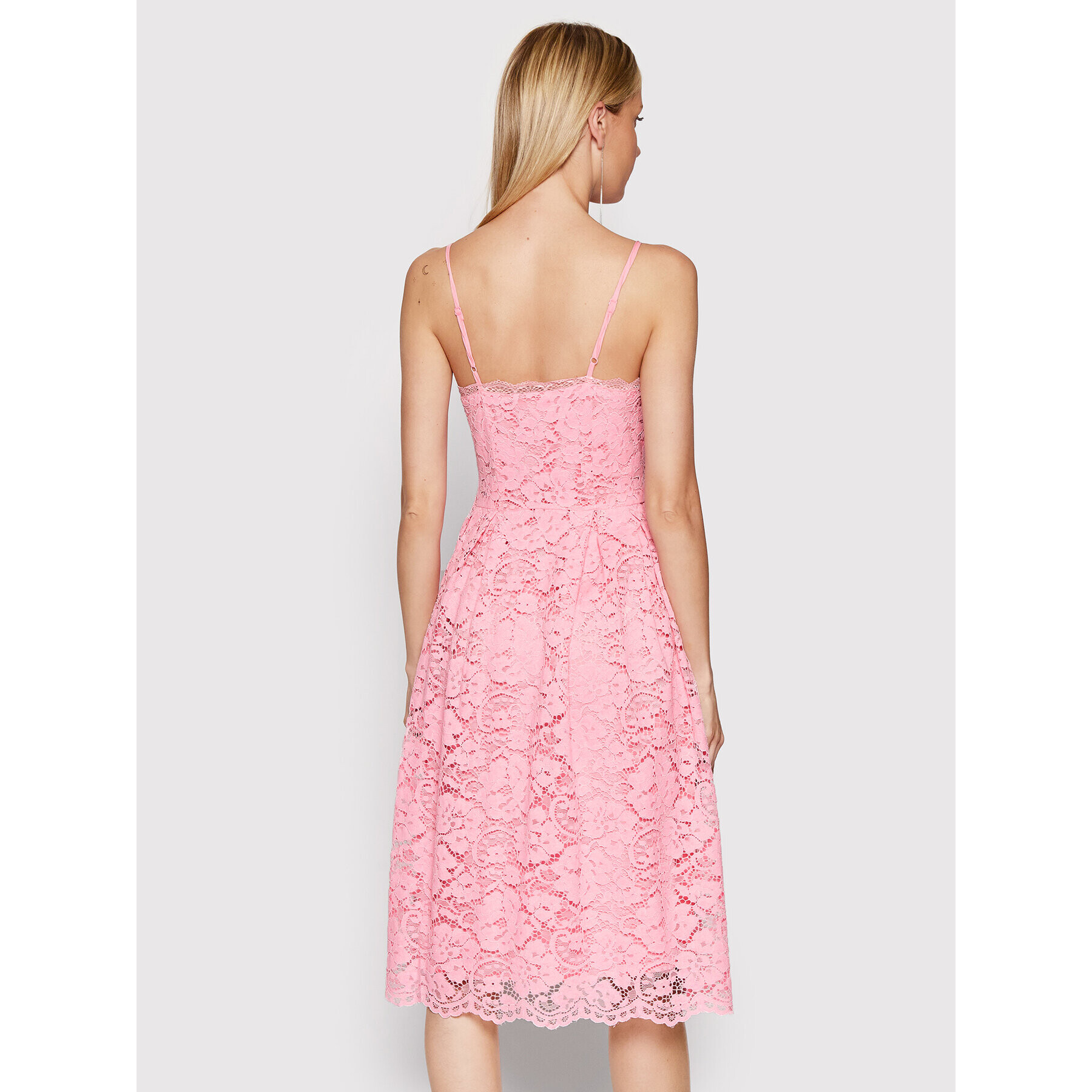 YAS Коктейлна рокля Lucerna 26026480 Розов Regular Fit - Pepit.bg