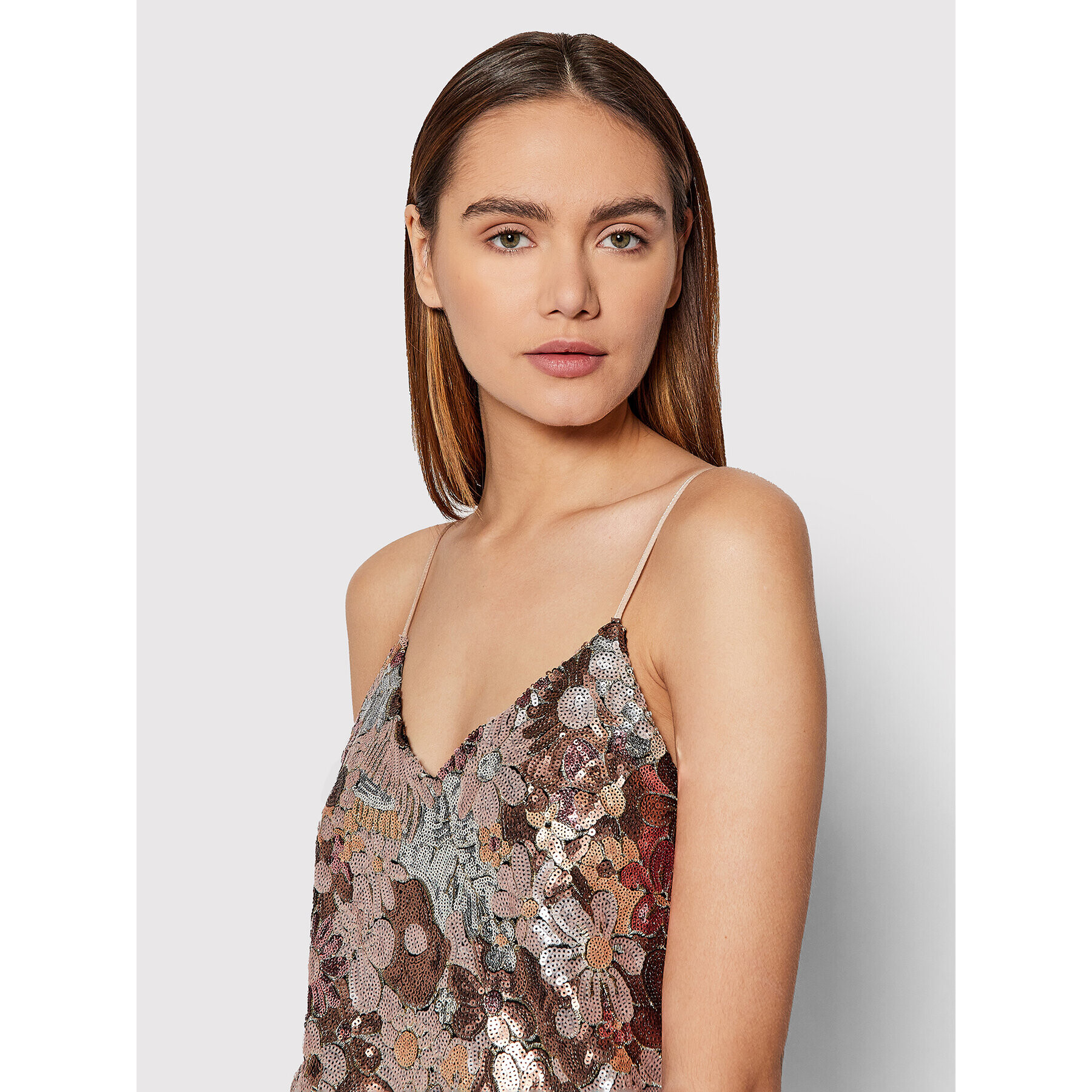 YAS Коктейлна рокля Sequenza 26024465 Кафяв Regular Fit - Pepit.bg