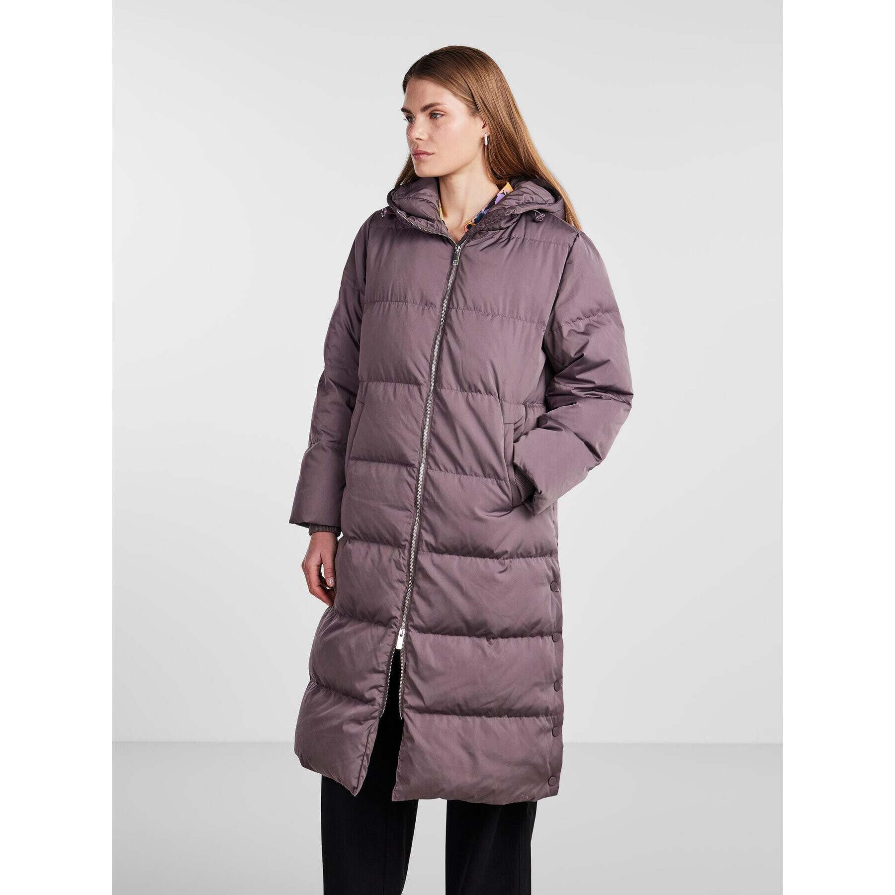 YAS Пухено яке 26023635 Виолетов Regular Fit - Pepit.bg