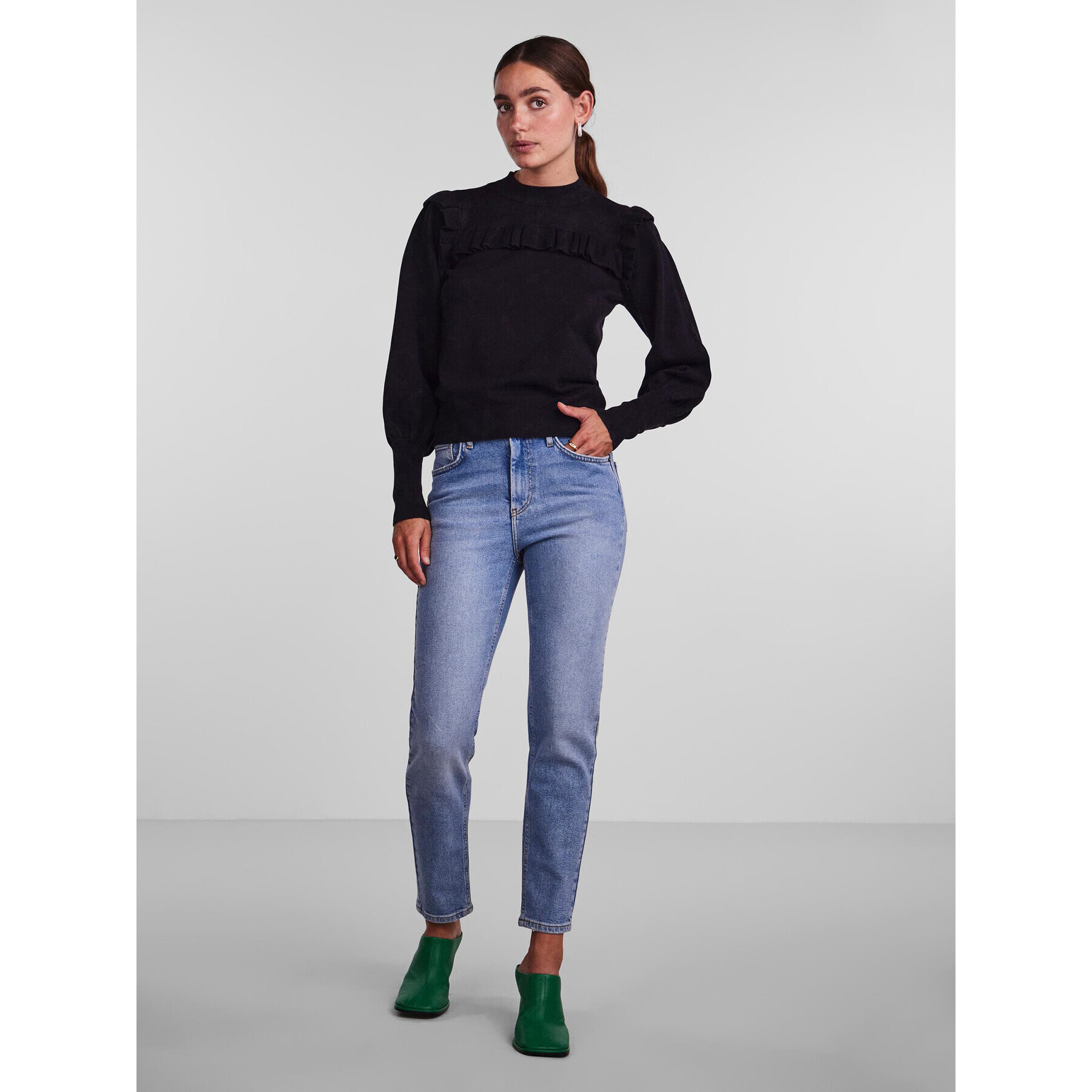 YAS Пуловер Jum 26028149 Черен Regular Fit - Pepit.bg