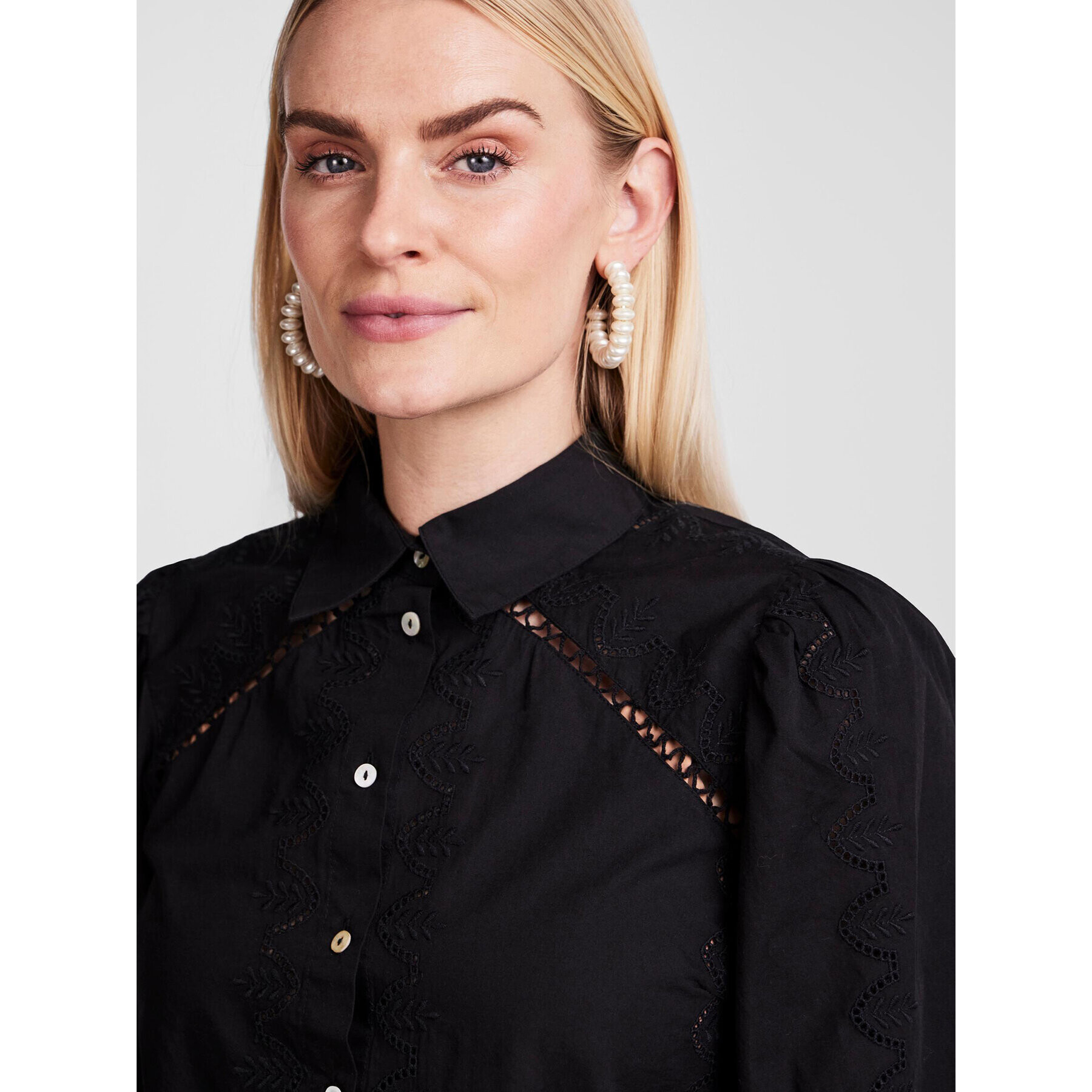 YAS Риза 26027480 Черен Regular Fit - Pepit.bg