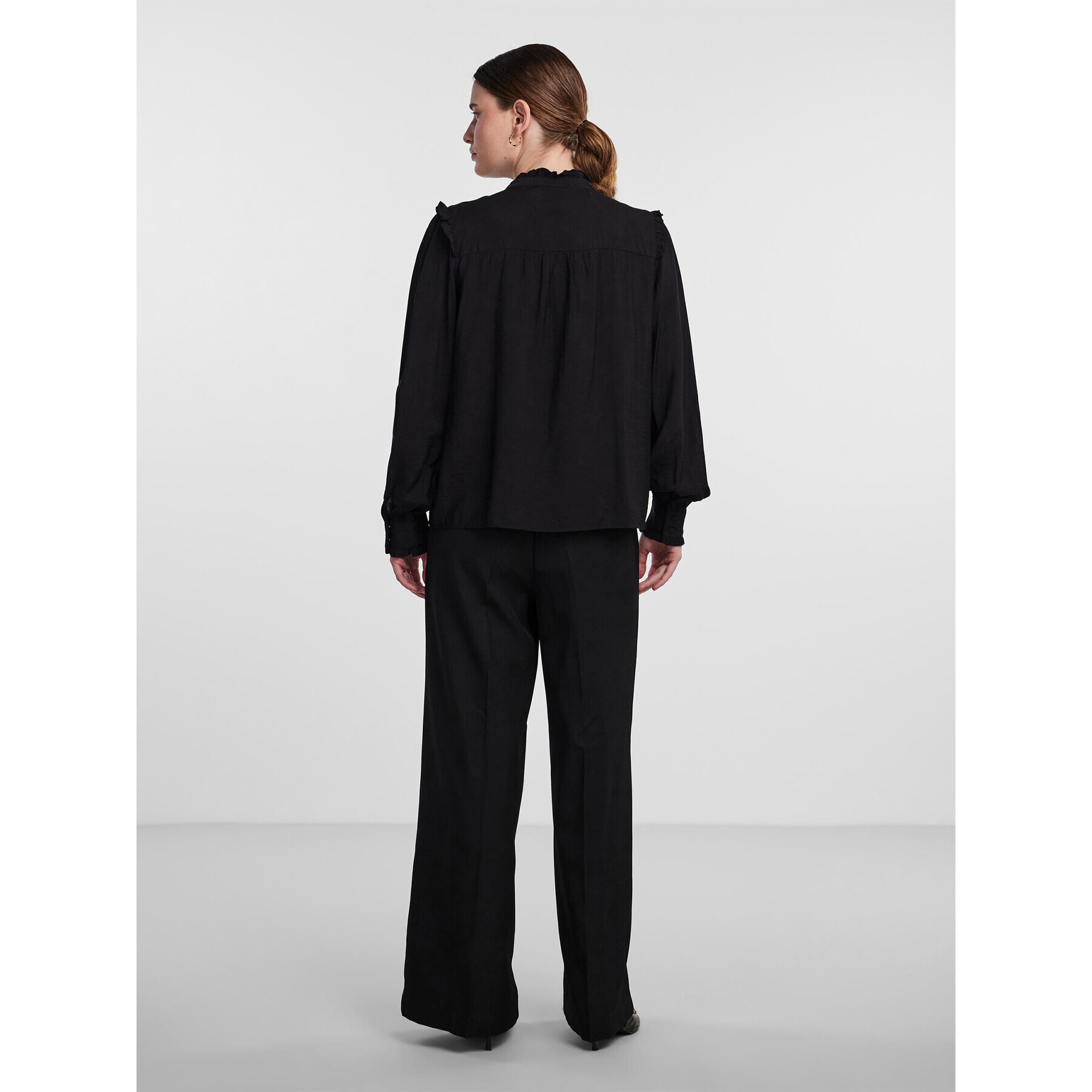 YAS Риза 26030892 Черен Regular Fit - Pepit.bg