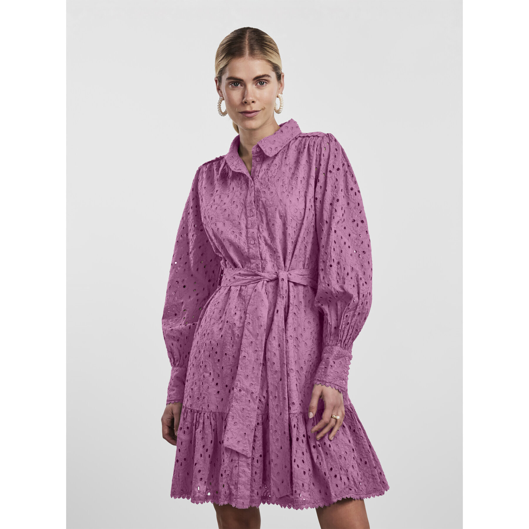 YAS Рокля 26029394 Виолетов Regular Fit - Pepit.bg